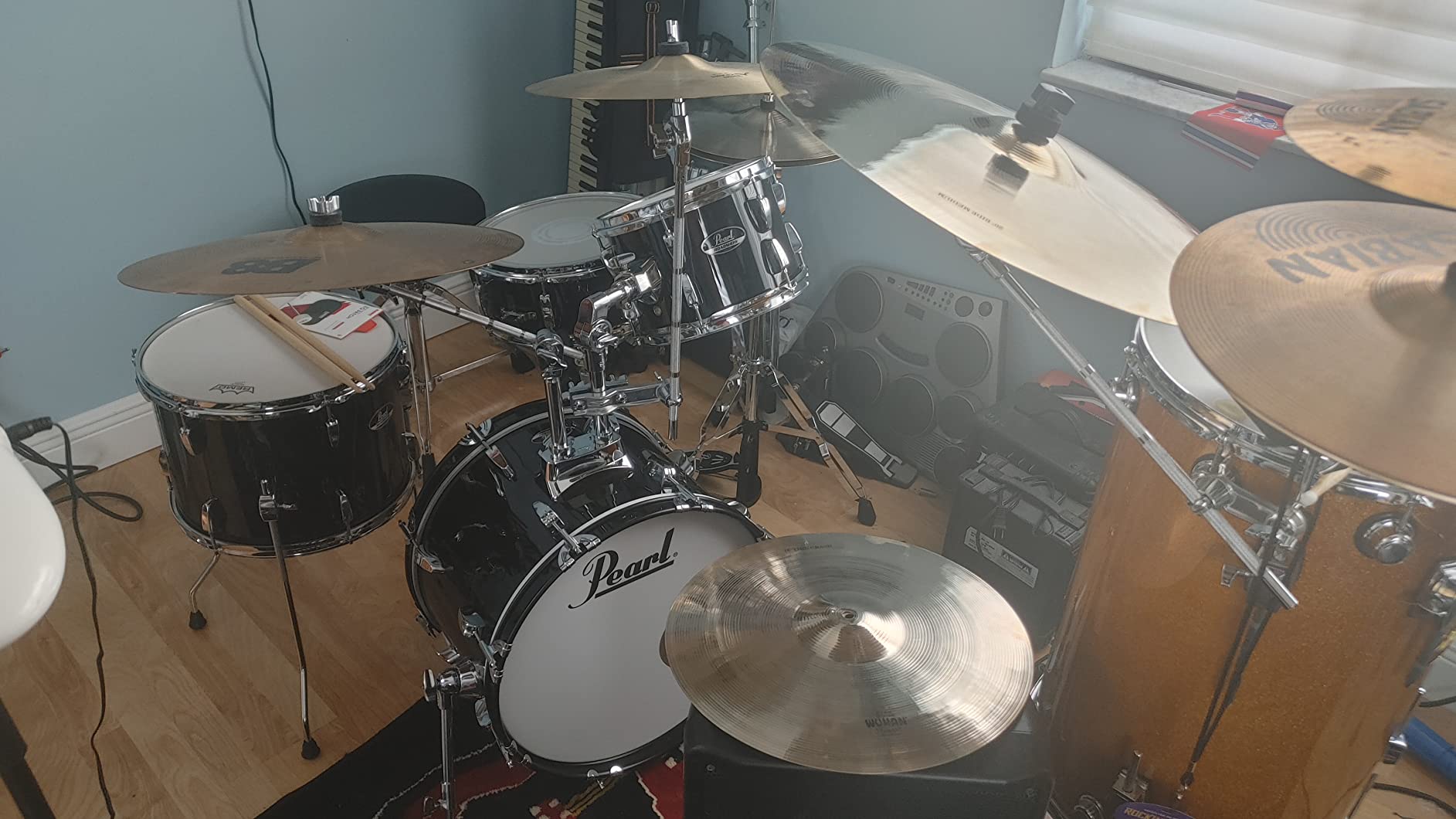 Pearl Roadshow Drum Set 4-Piece Complete Kit with Cymbals and Stands, Charcoal Metallic customer photo 1