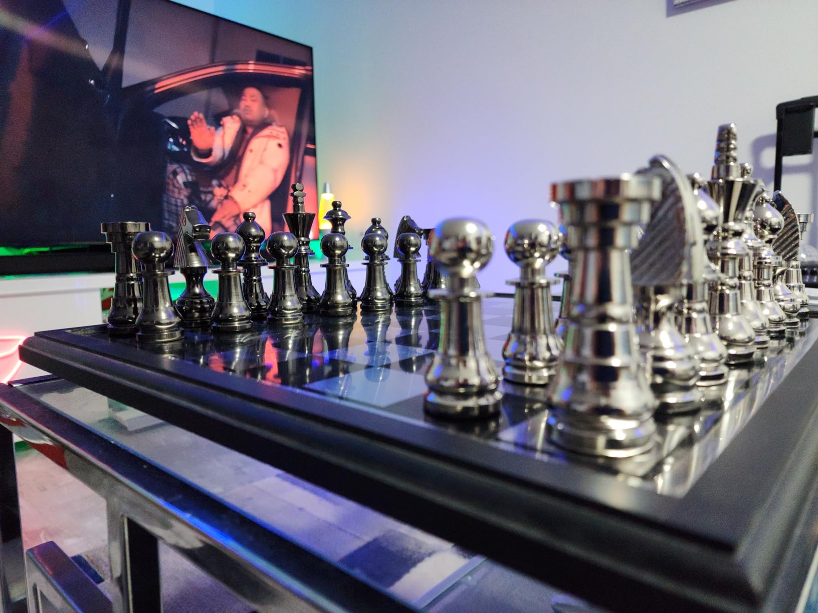 Deco 79 Aluminum Chess Game Set with Black and Silver Pieces, 17