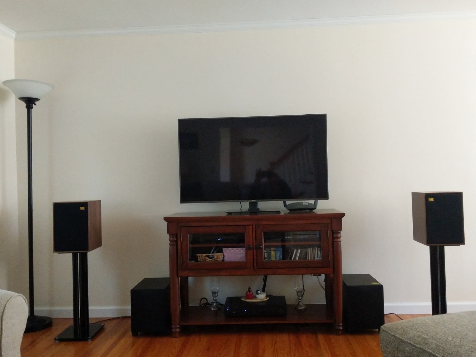 Wharfedale Denton 85th Anniversary (Walnut) customer photo 1