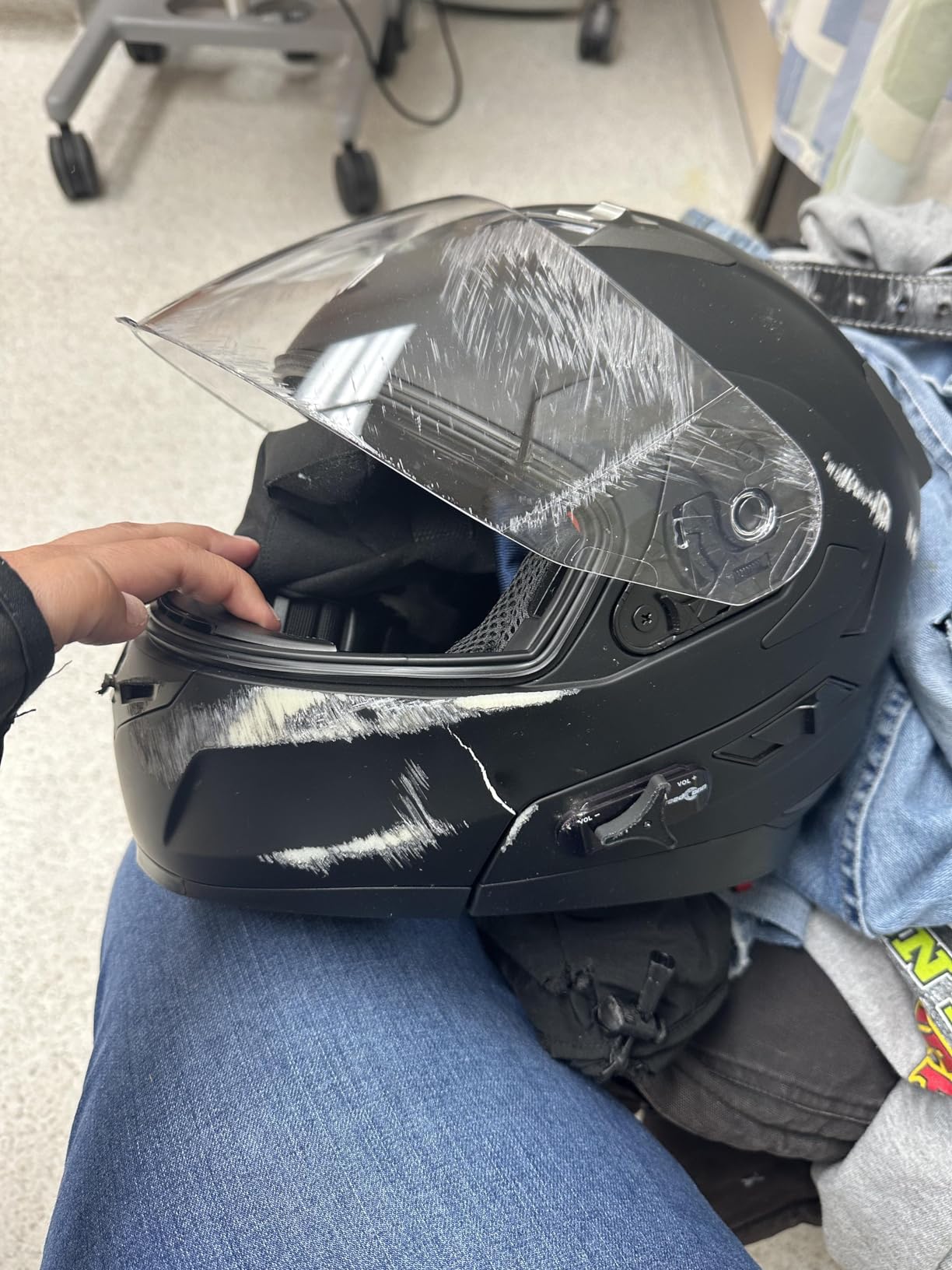 ILM Bluetooth Integrated Modular Flip up Full Face Motorcycle Helmet Sun Shield Mp3 Intercom Model 953/953 PRO customer photo 2