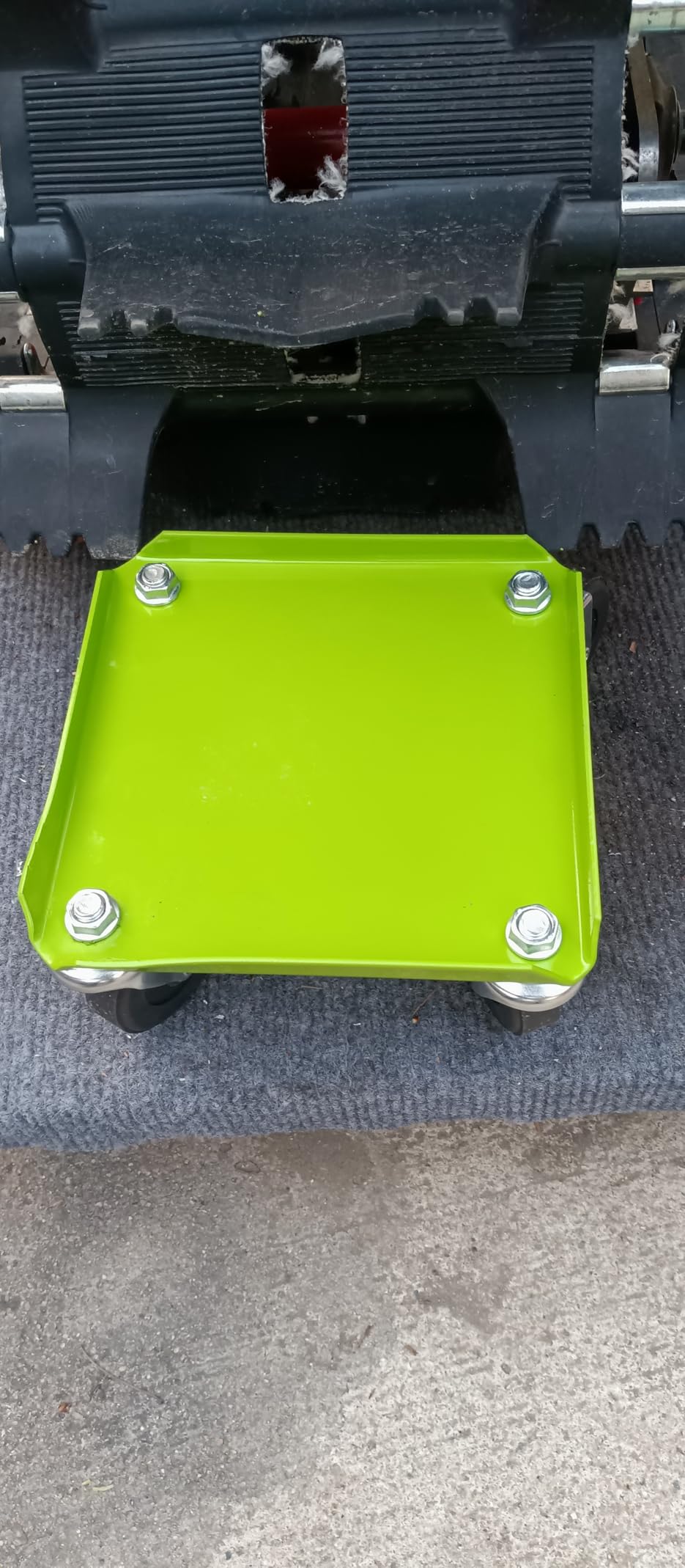 Snowmobile Dolly Heavy Duty Carries up to 1500 lbs (682 kg) V-Slide with 2.5