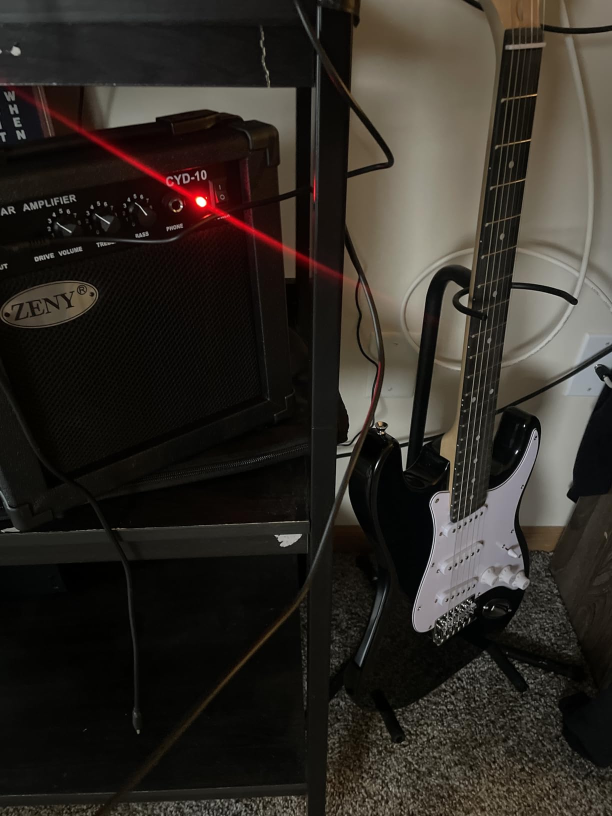 ZENY 39in Full Size Electric Guitar with 10W Amp, Case and Accessories Pack Beginner Starter Package, Black customer photo 1