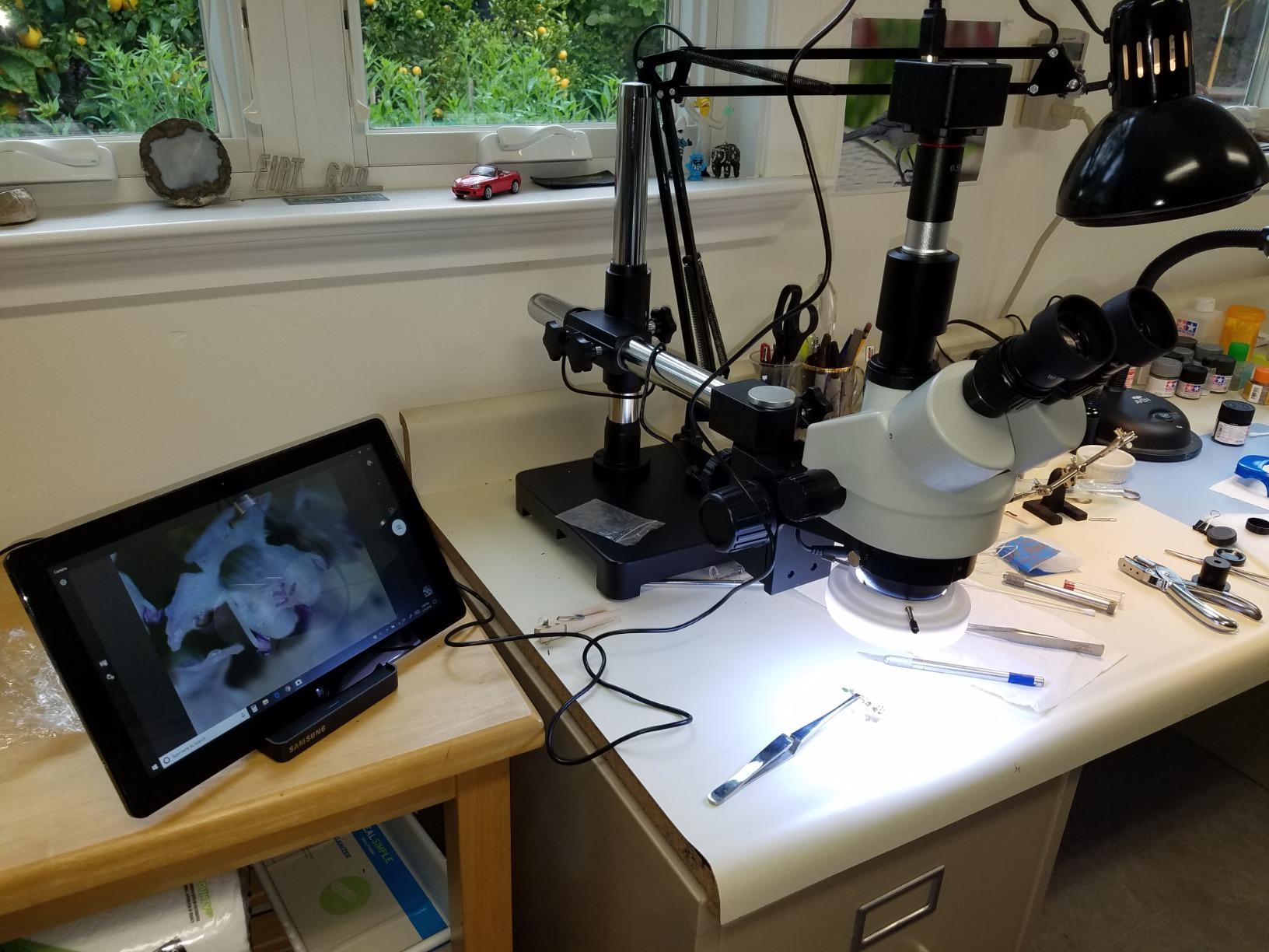 VS-3FZ-IFR07 Simul-Focal Trinocular Zoom Stereo Microscope | 10x WF Eyepiece, 0.7X-4.5X Zoom, 3.5X-90x Magnification, 0.5X & 2X Aux Lens customer photo 1