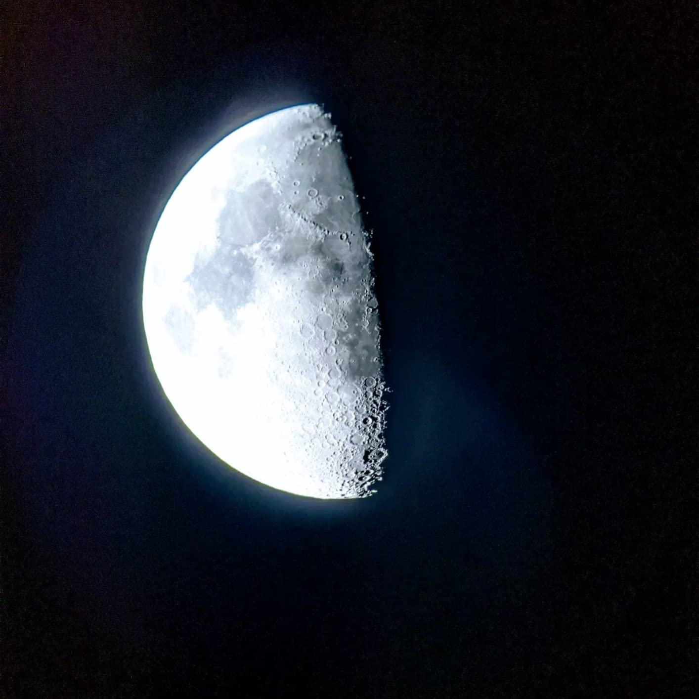 Celestron AstroFi 130 Wireless Reflecting Computerized Telescope - WiFi Control via Smartphone customer photo 2