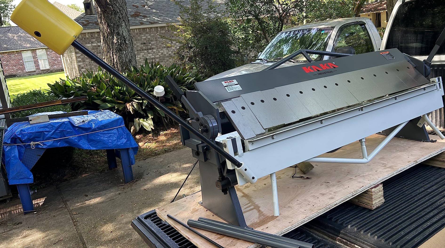 KAKA INDUSTRIAL Box and Pan Brake, 50-Inch Sheet Metal Brake, 16-Gauge (0.06 inch) Capacity Metal Break, 4-Inch Box Depth, 5/8-Inch Beam Adjustment Press Brake BP-1650 customer photo 2