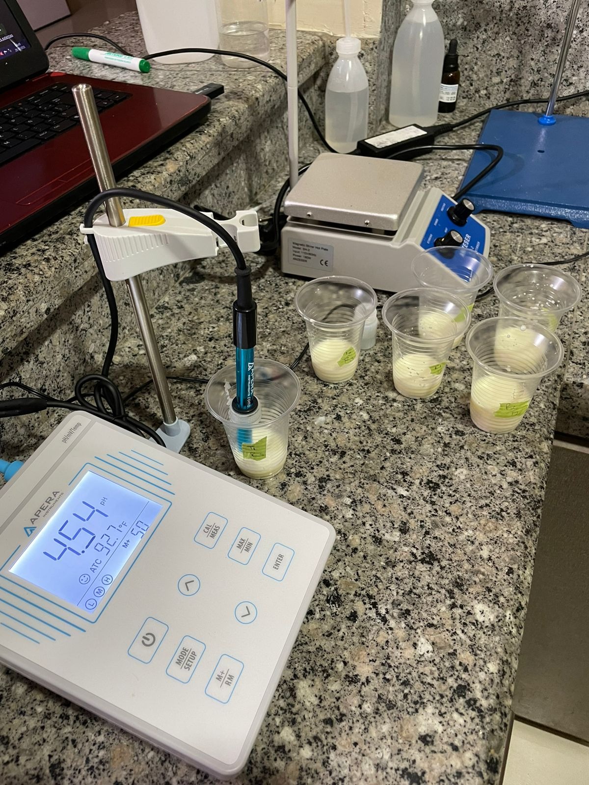 Apera Instruments AI501 PH700 Benchtop Lab pH Meter, 0.01 pH Accuracy, 1-3 Points Auto Calibration, 3-in-1 pH/Temp Electrode customer photo 2