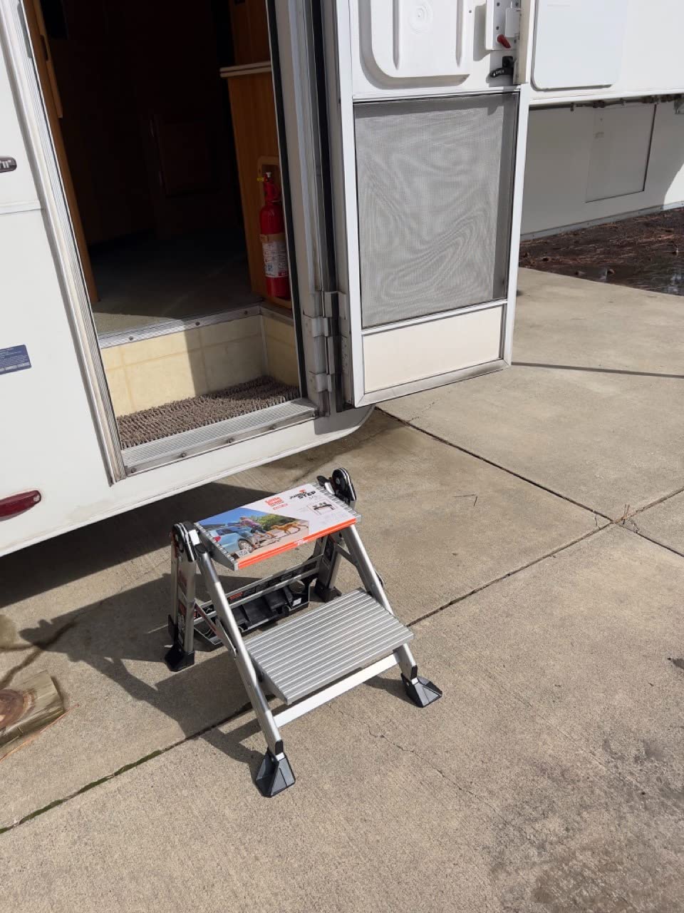Little Giant Ladders, Jumbo Step, 2-Step, 2 foot, Step Stool, Aluminum, Type 1AA, 375 lbs weight rating, (11902), Silver customer photo 1
