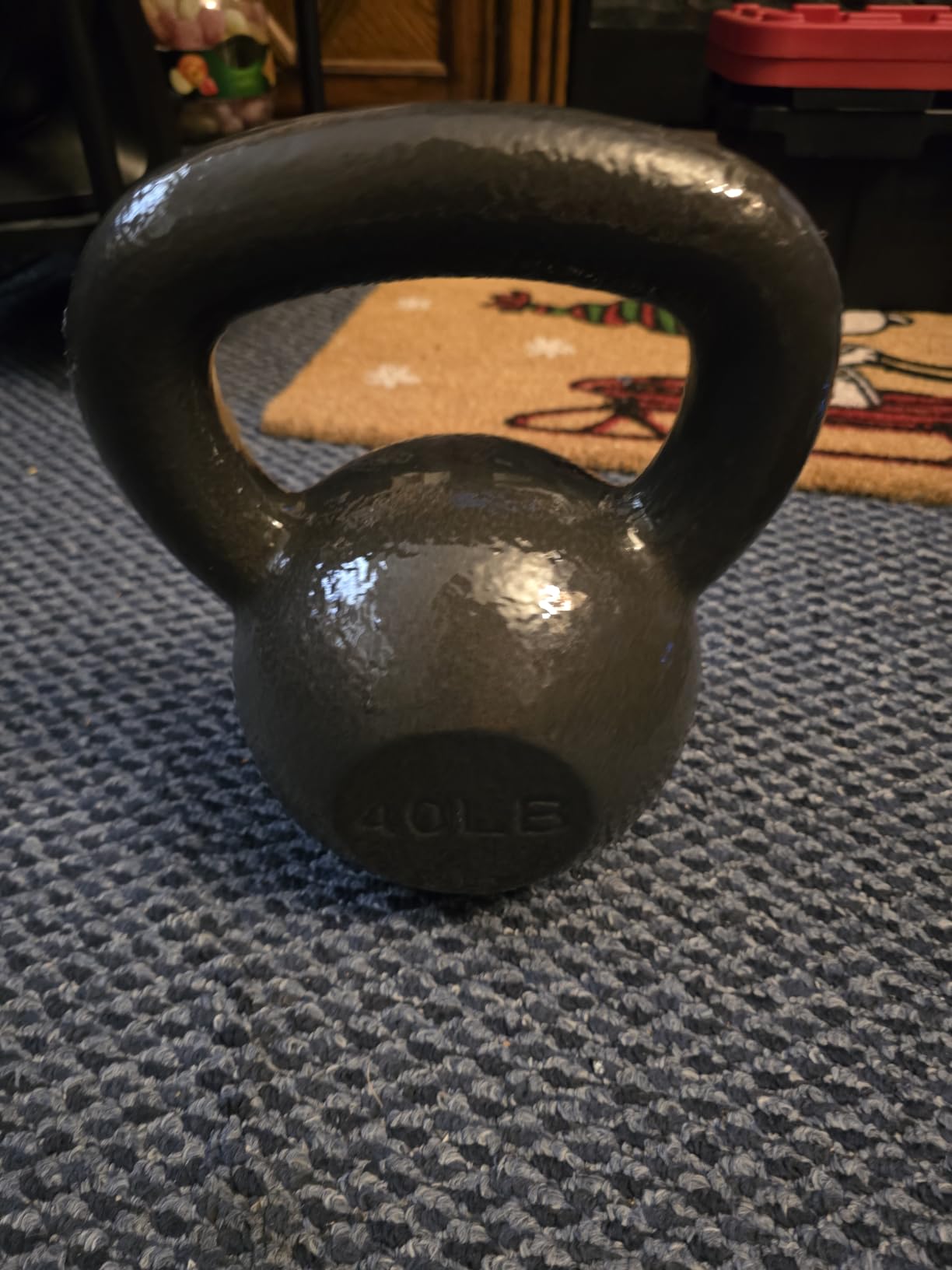 Amazon Basics Cast Iron Kettlebell customer photo 1