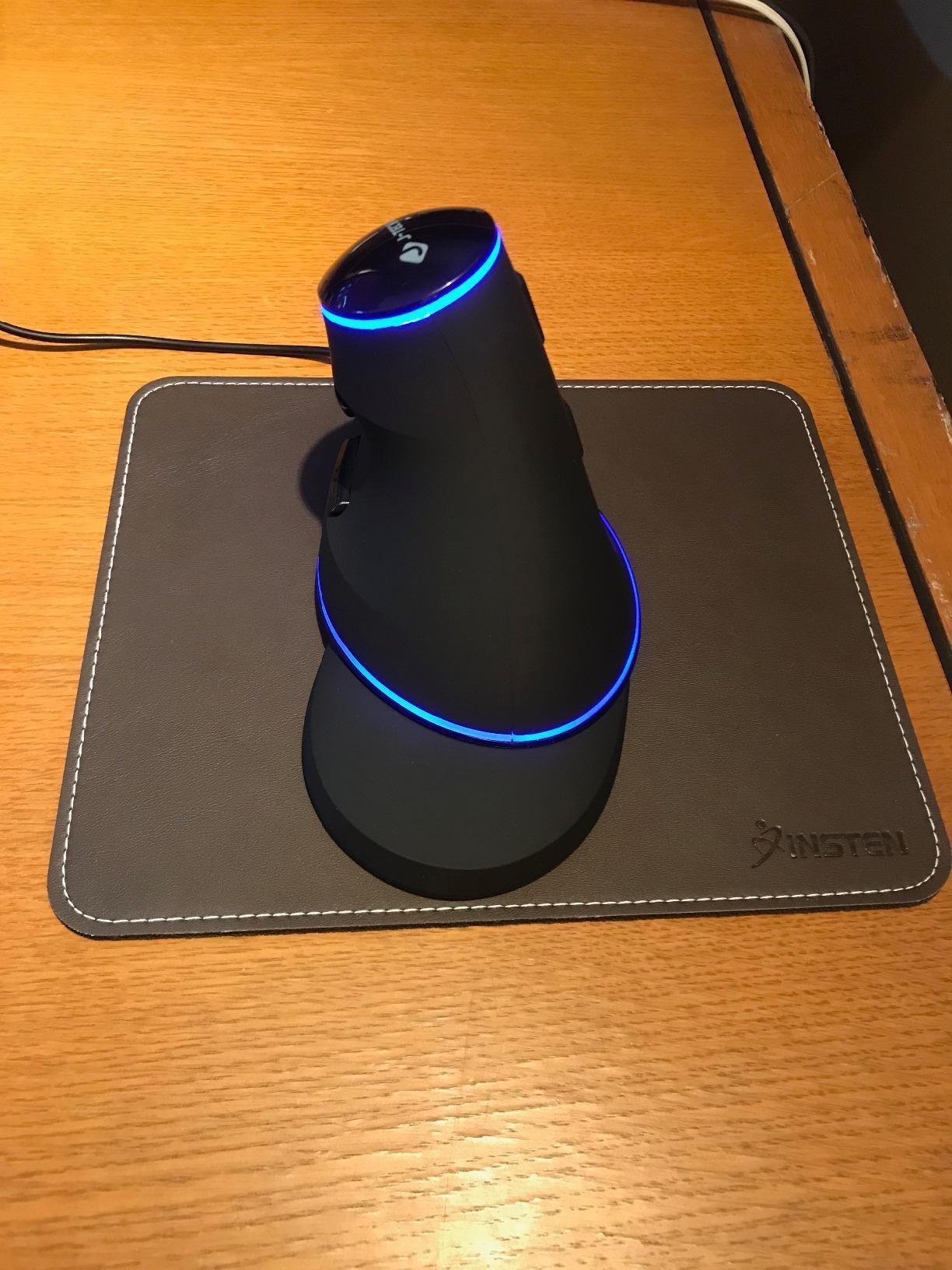 J-Tech Digital Wired Ergonomic Vertical USB Mouse with Adjustable Sensitivity (600/1000/1600 DPI), Scroll Endurance, Removable Palm Rest & Thumb Buttons [V628] customer photo 2