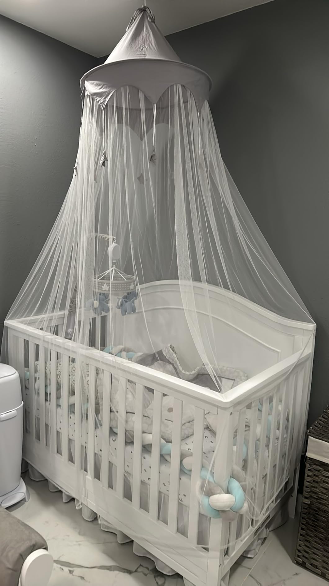 Davinci Charlie 4-in-1 Convertible Crib - GREENGUARD Gold Certified - Converts from Baby Crib to Toddler Bed, Daybed, and Full-Size Bed Effortlessly - 4 Adjustable Heights - Wooden White Baby Bed customer photo 2