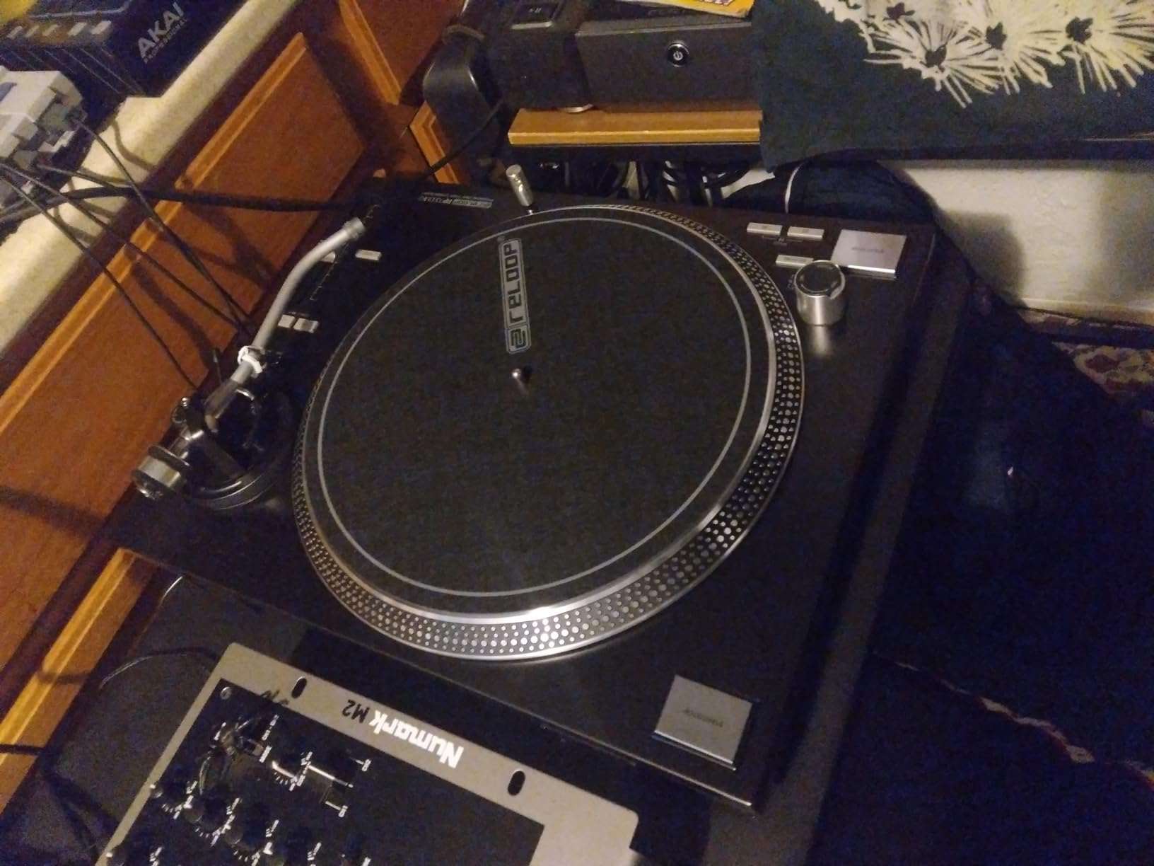 Reloop RP-7000 MK2 Professional Turntable System customer photo 1