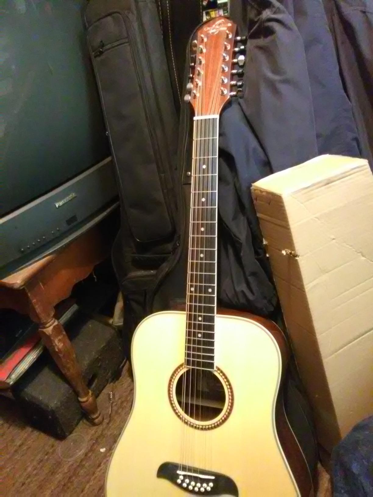 Oscar Schmidt OD312-A Dreadnought (12 String) Acoustic Guitar, Natural Spruce customer photo 3