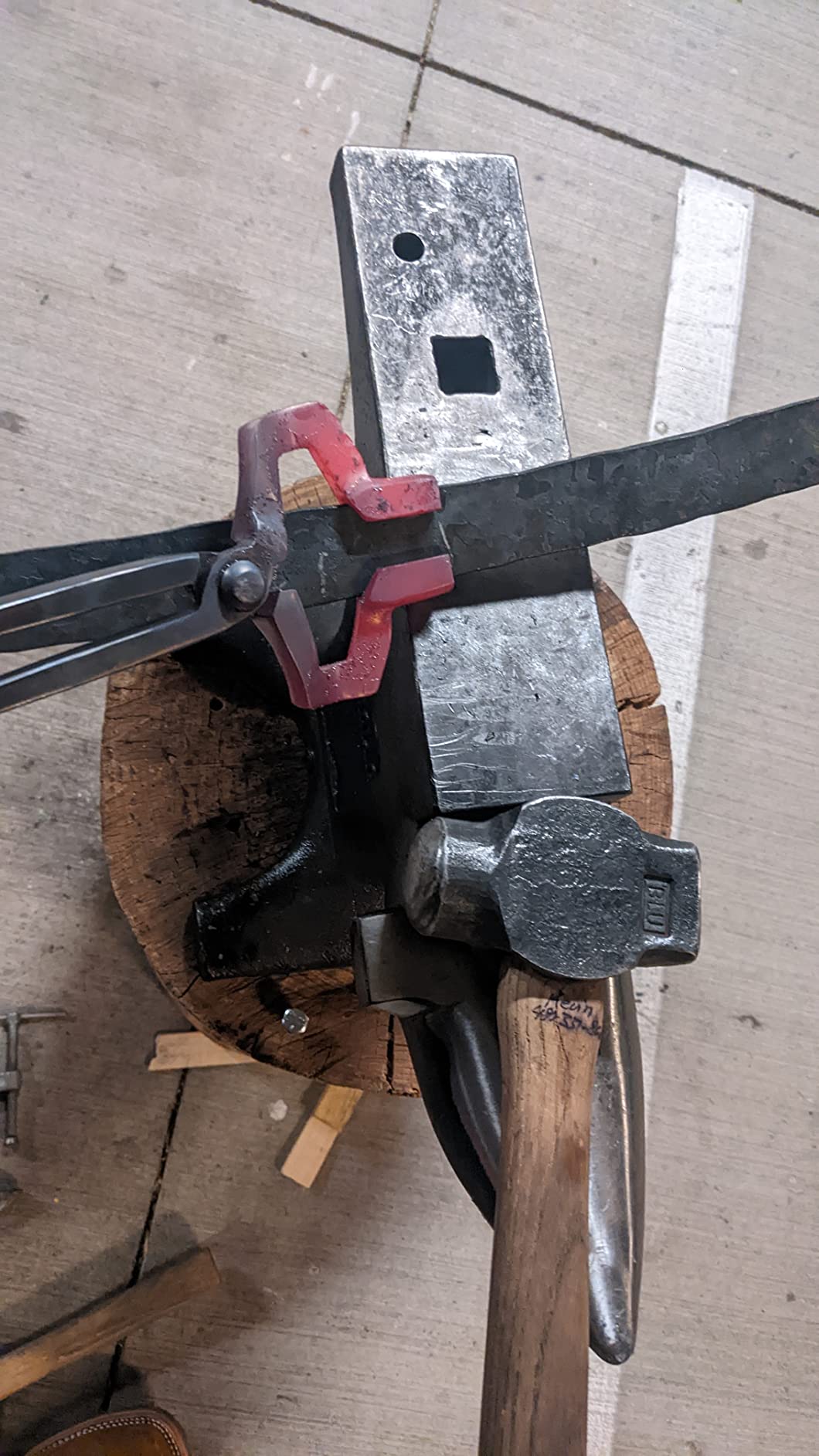 Offset Z-Type Blacksmith Tongs (17