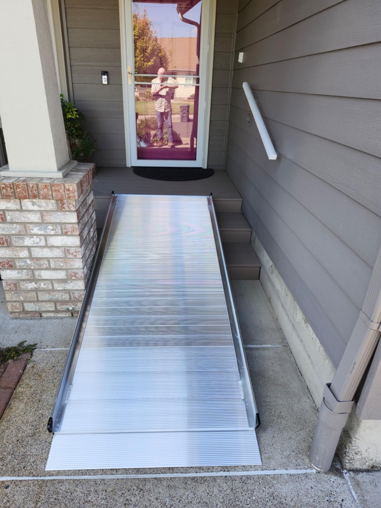 4' Wheelchair Ramp for Home Steps, 850 lb Capacity, Non-Slip, Entry Access for Mobility Scooters, Power Chairs, 36