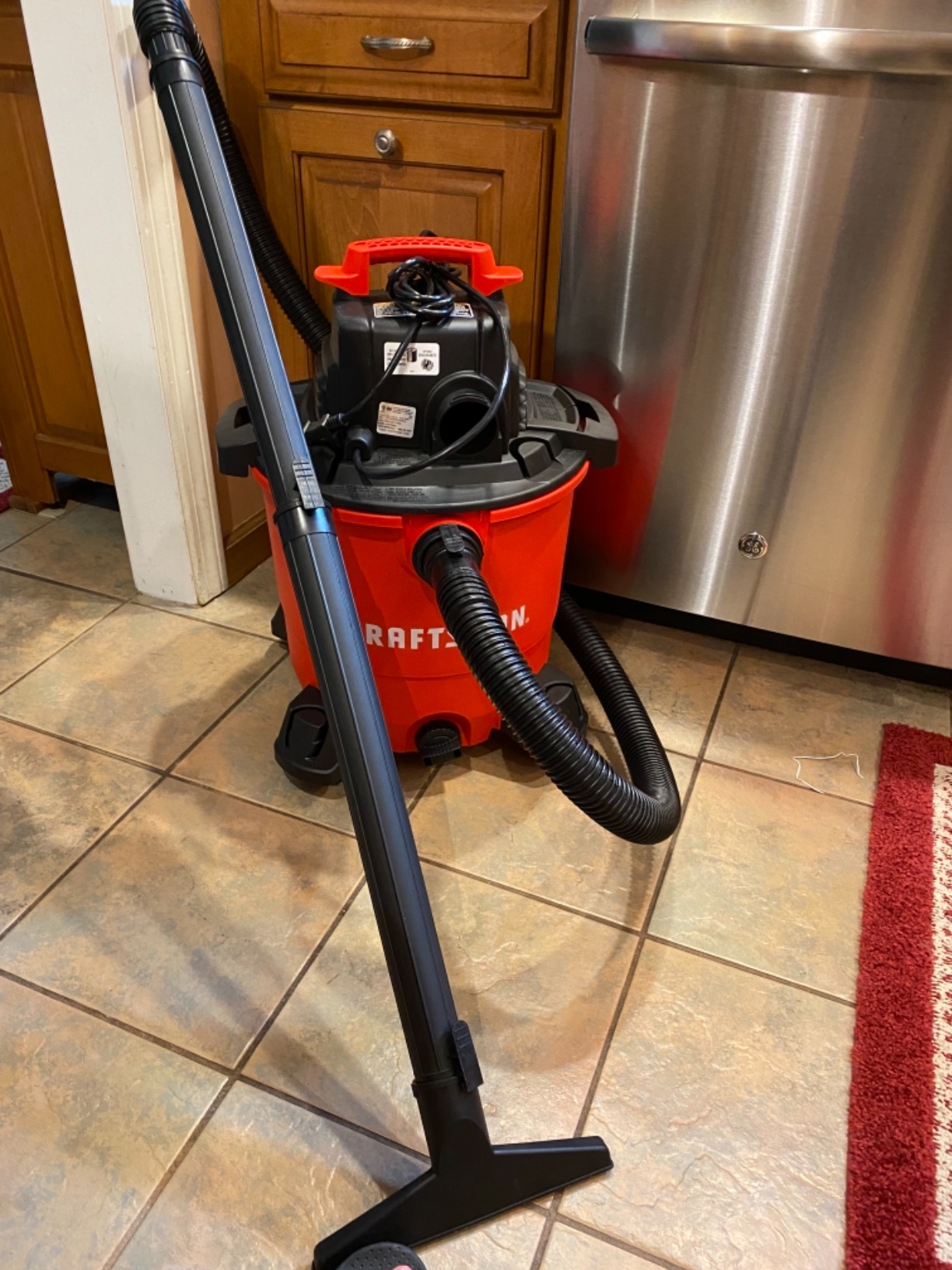 CRAFTSMAN CMXEVBE17590 9 Gallon 4.25 Peak HP Wet Dry Vac, Portable Shop Vacuum Wet and Dry with Filter, Dust Bag, Hose and Attachments for Home, Garage and Automotive Cleaning customer photo 1
