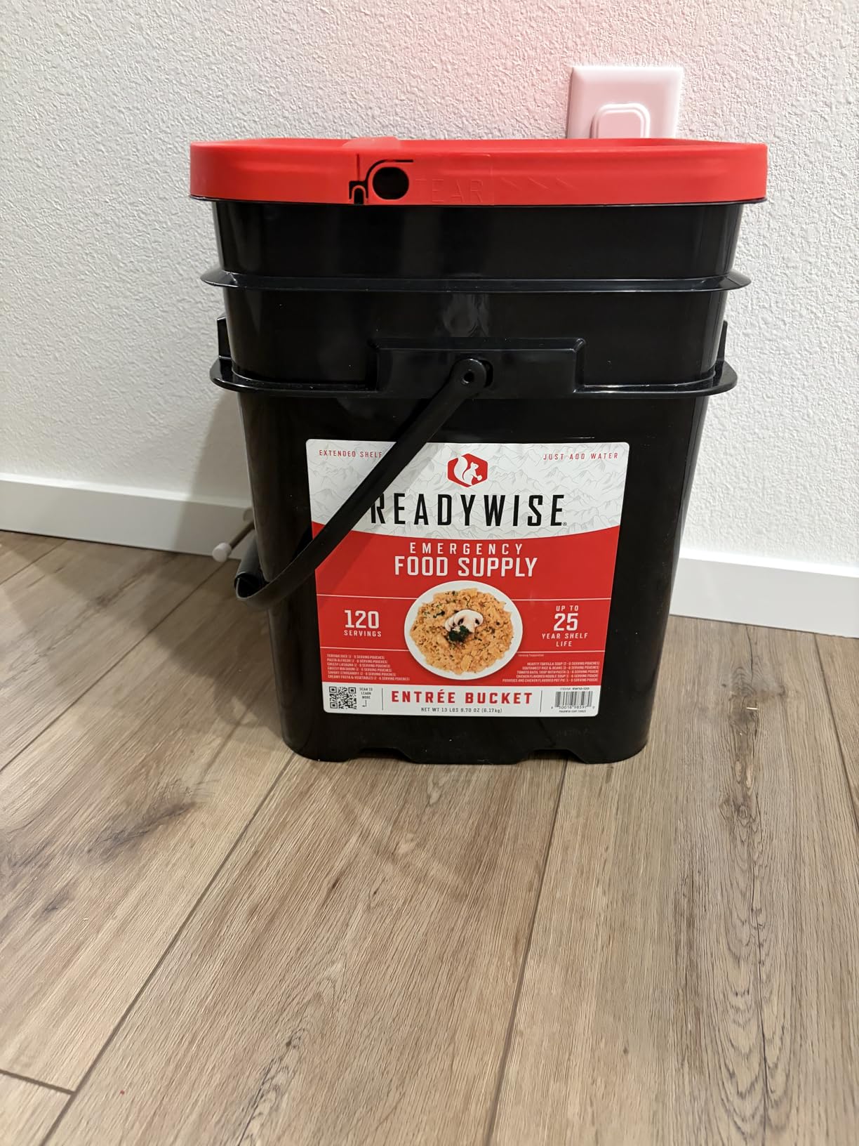 ReadyWise Emergency Food Supply - 90 Servings Organic Bucket, Protein Meals, Dehydrated & Freeze Dried Survival Food for Backpacking, Camping Essentials & Prepping Supplies, up to 25 Year Shelf Life customer photo 1