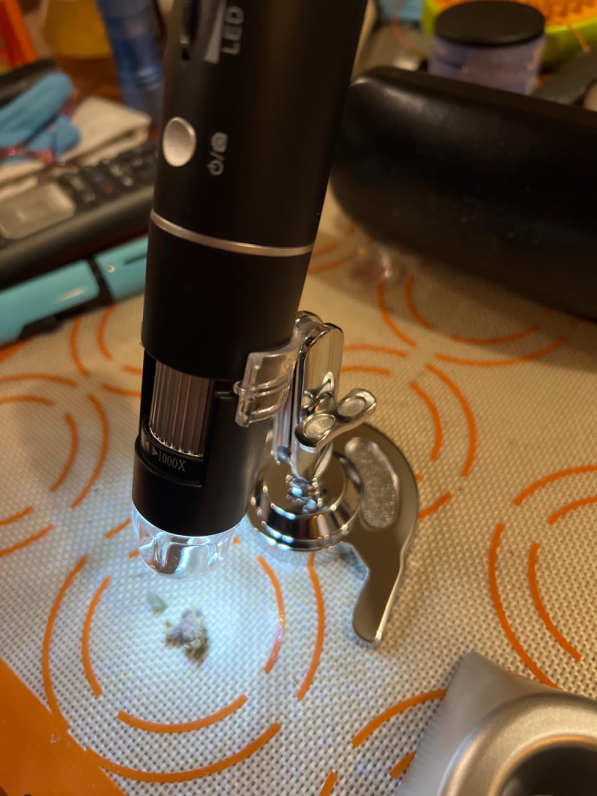Skybasic Wireless Digital Microscope 50X-1000X Magnification with Adjustable Stand customer photo 2