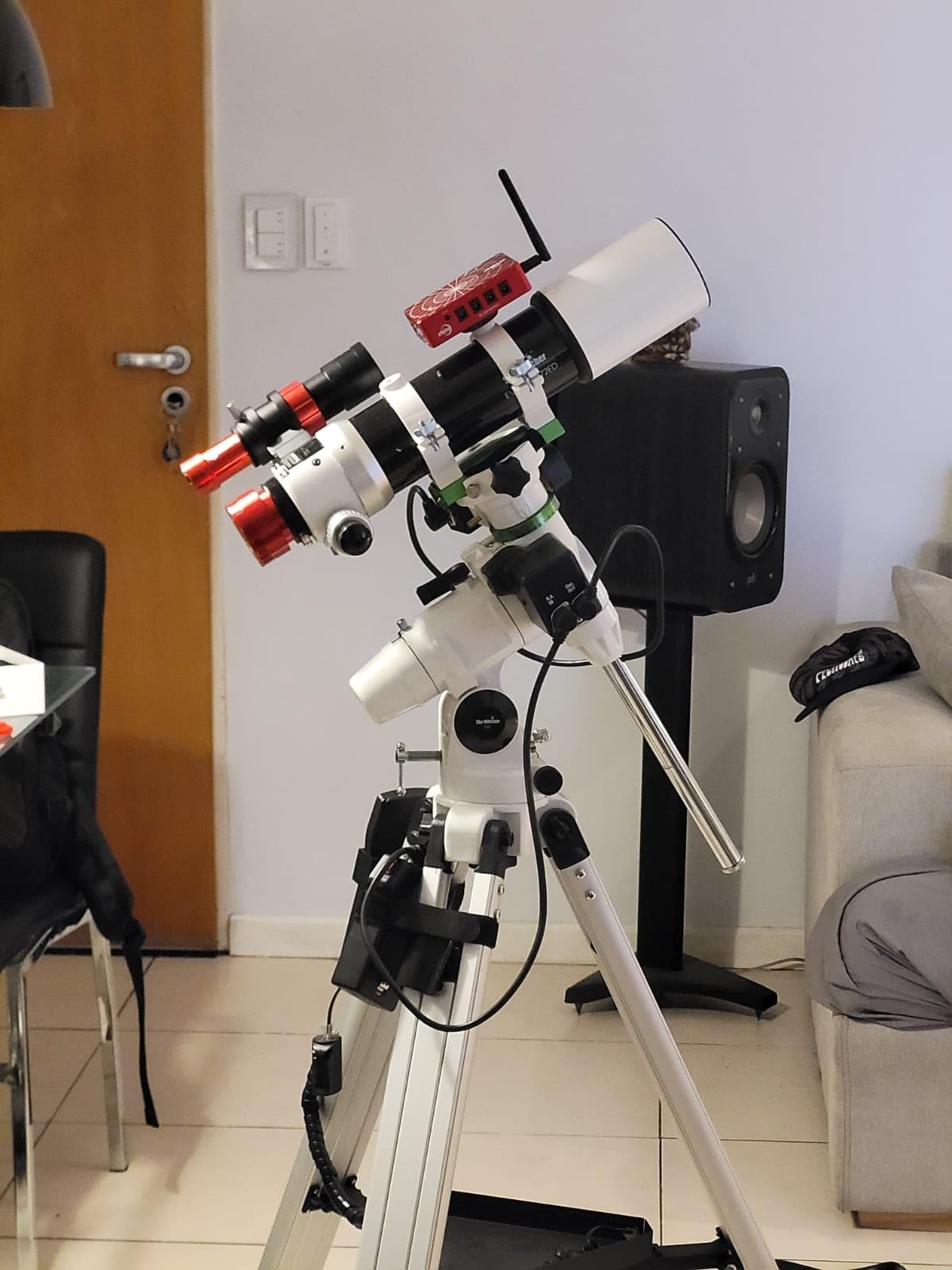 ZWO ASI120MM-Mini 1.2MP Monochrome Astronomy Camera Compact 1280x960 CMOS Sensor USB2.0 Type-C ST4 Port customer photo 2