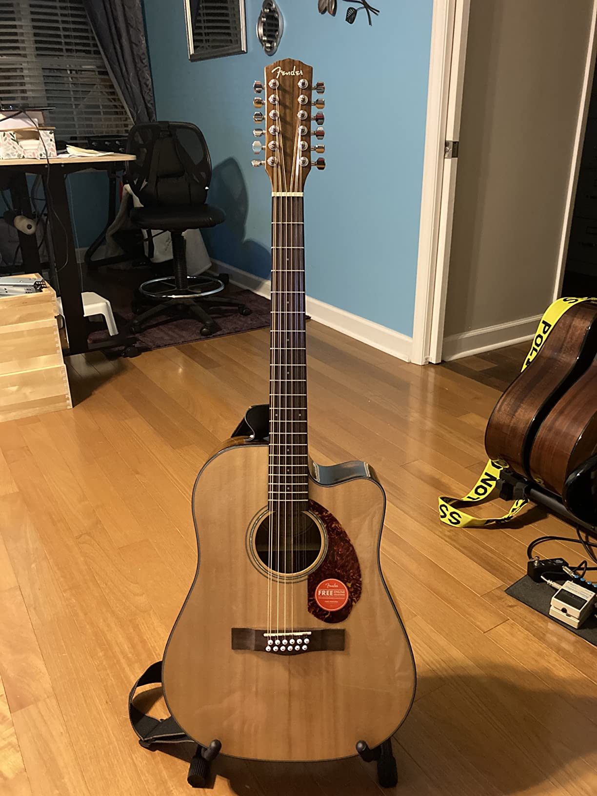 Fender CD-140SCE 12-String Dreadnought Cutaway Acoustic Electric Guitar with Fishman Pickup and Preamp, Natural, with Case customer photo 2