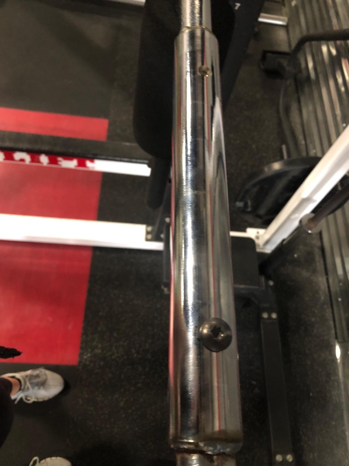 Fitness Safety Squat Olympic Bar, 700LB Capacity Squat Olympic Bar, 7 FT Safety Squat Bar Attachment with Shoulder and Arm Pads for Weight Lifting customer photo 1