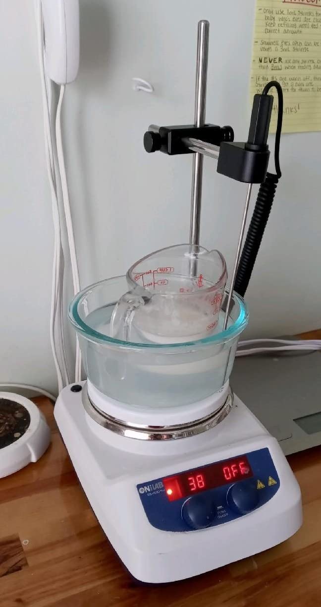 ONiLAB 5 inch LED Digital Hotplate Magnetic Stirrer Hot Plate with Ceramic Coated Lab Hotplate, 280℃ Stir Plate, Magnetic Mixer 3,000mL Stirring Capacity, 200-1500rpm, Stirring Bar Included customer photo 1