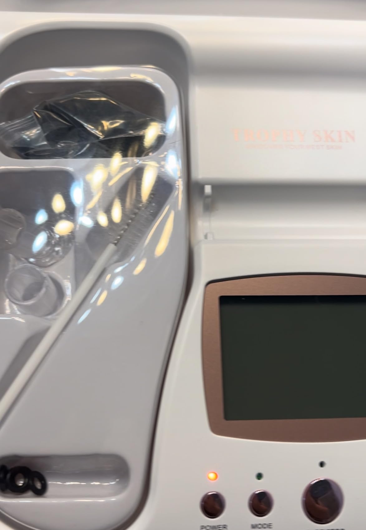Trophy Skin MicrodermMD - At Home Microdermabrasion Kit - Anti Aging and Acne Treatment - Contains Real Diamond and Pore Extractor Tips to Rejuvenate Skin customer photo 2