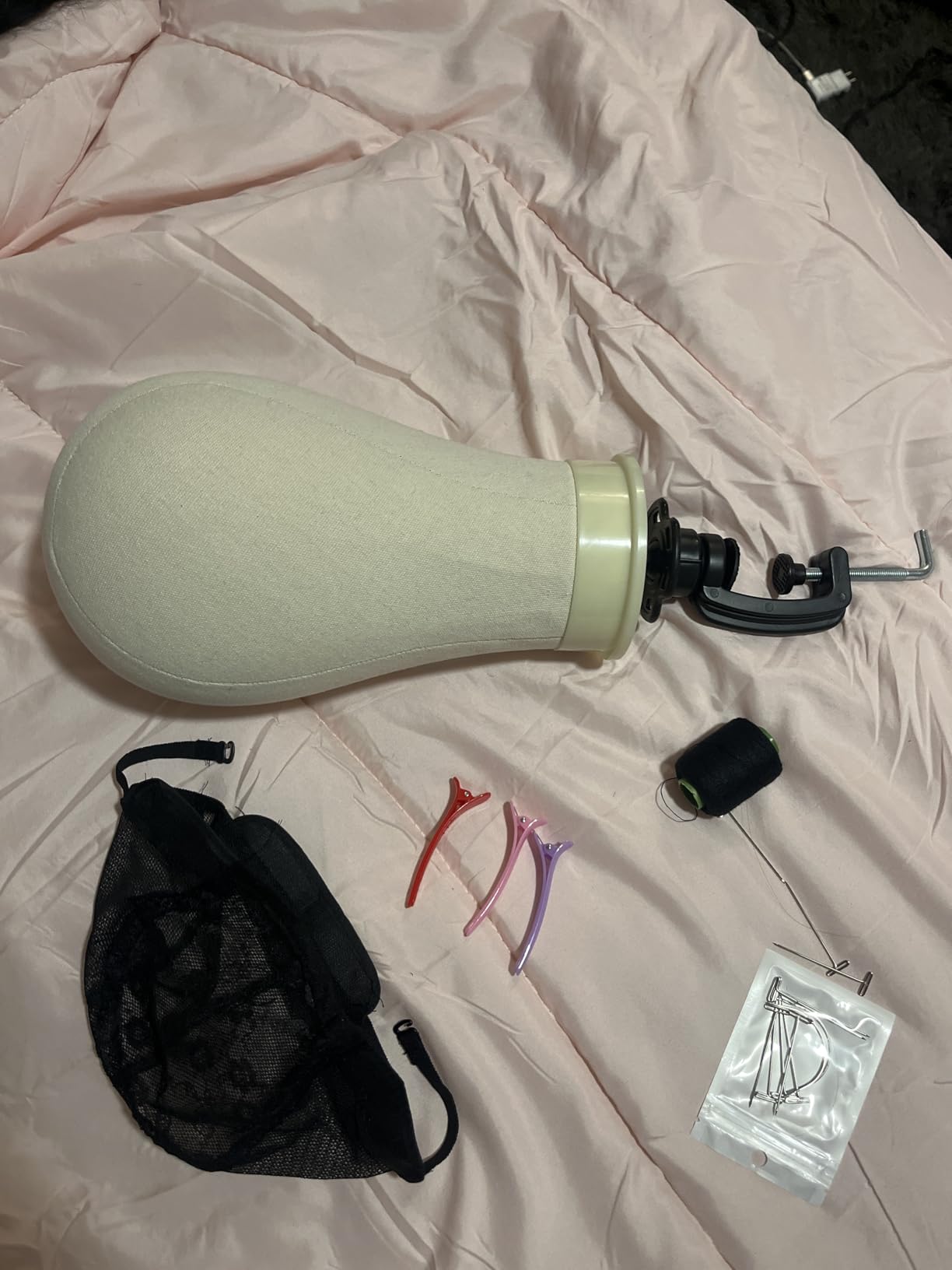 Eerya 21-24 Inch Canvas Block Head Set for Wig Display Making Hair Weave and Styling Mannequin Head with Mount Hole C Stand, Styling Hair Clips, T Needle, C Needles, Thread, Lace Wig Caps (22 Inch) customer photo 1