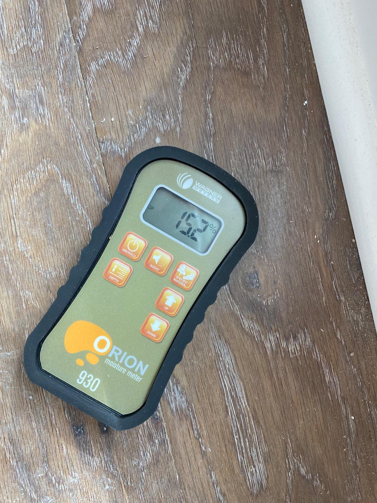 Wagner Meters Orion 930 Pinless Wood Moisture Meter - Accurate, Non-Damaging, Dual Depth Lumber Moisture Measurement, On-site Calibration customer photo 2