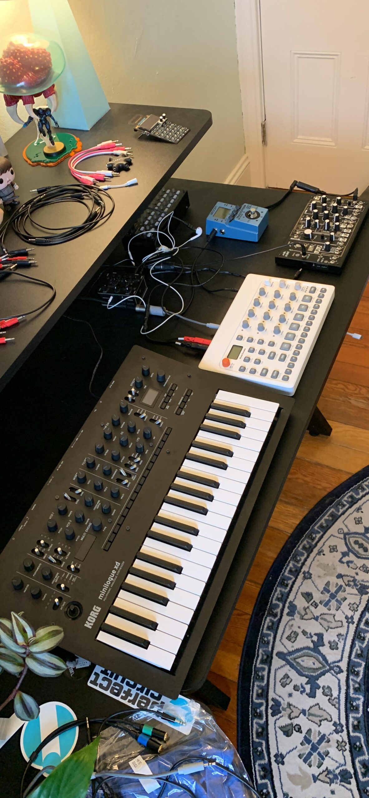 minilogue xd 37-key Polyphonic Analog Synthesizer w/ 16-step Sequencer, 4 Voices and OLED Oscilloscope customer photo 2