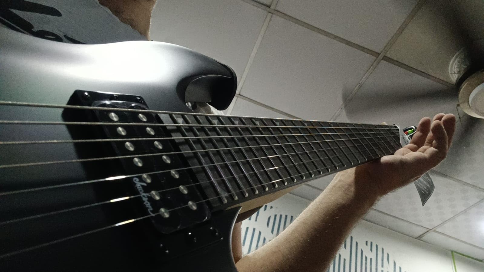 Jackson JS22-7 Dinky 7-string Electric Guitar - Satin Black customer photo 1