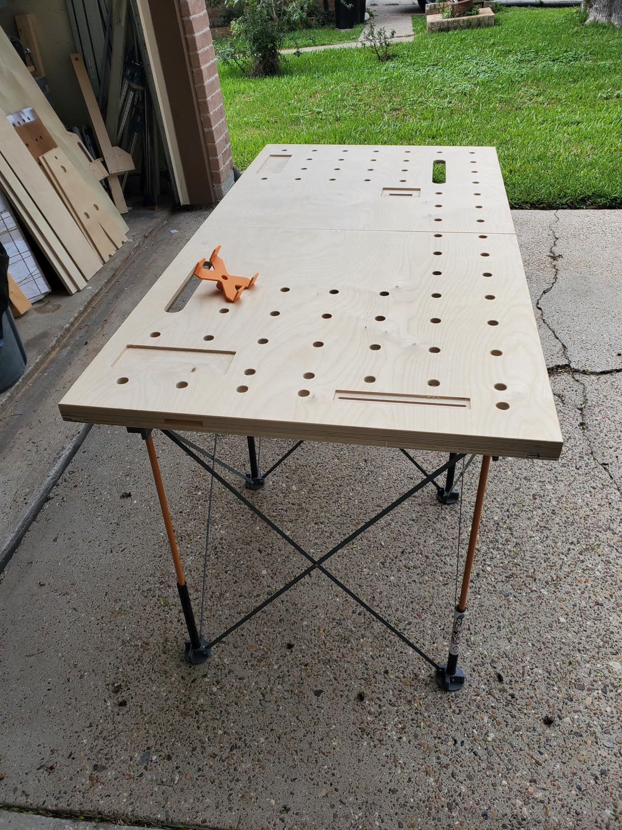 BORA Centipede Folding Work Table - 4 x 8 Foot Portable Workbench 6000lb Capacity Lightweight Foldable Work Bench for Garage, Mobile Workstation customer photo 1