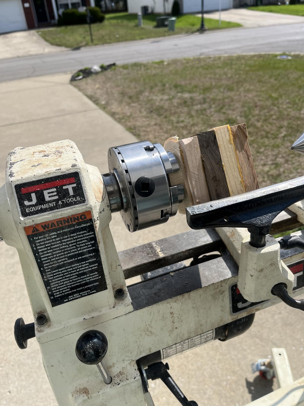 WEN LA4374 3.75-Inch 4-Jaw Self-Centering Lathe Chuck Set with 1-Inch x 8TPI Thread customer photo 1