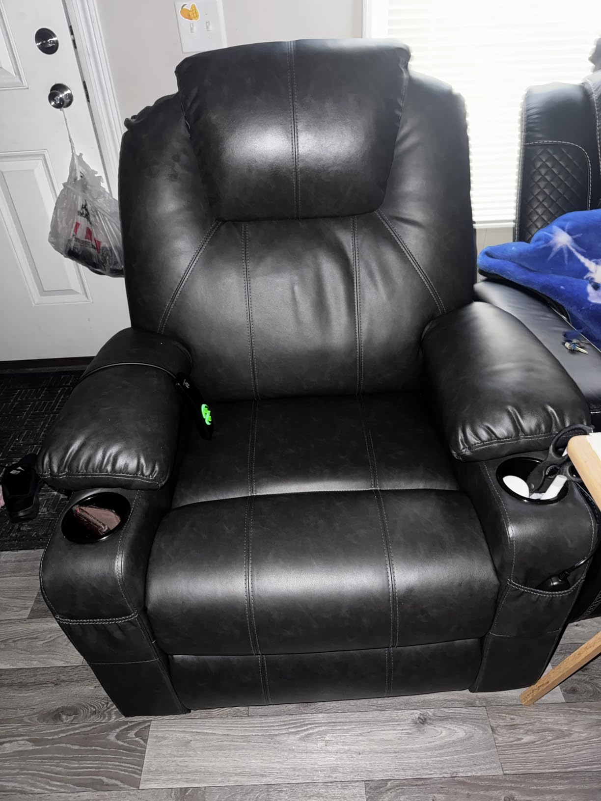 MCombo Electric Power Lift Recliner Chair Sofa with Massage and Heat for Elderly, 3 Positions, 2 Side Pockets, and Cup Holders, USB Ports, Faux Leather 7040 (Dark Brown, Medium) customer photo 2