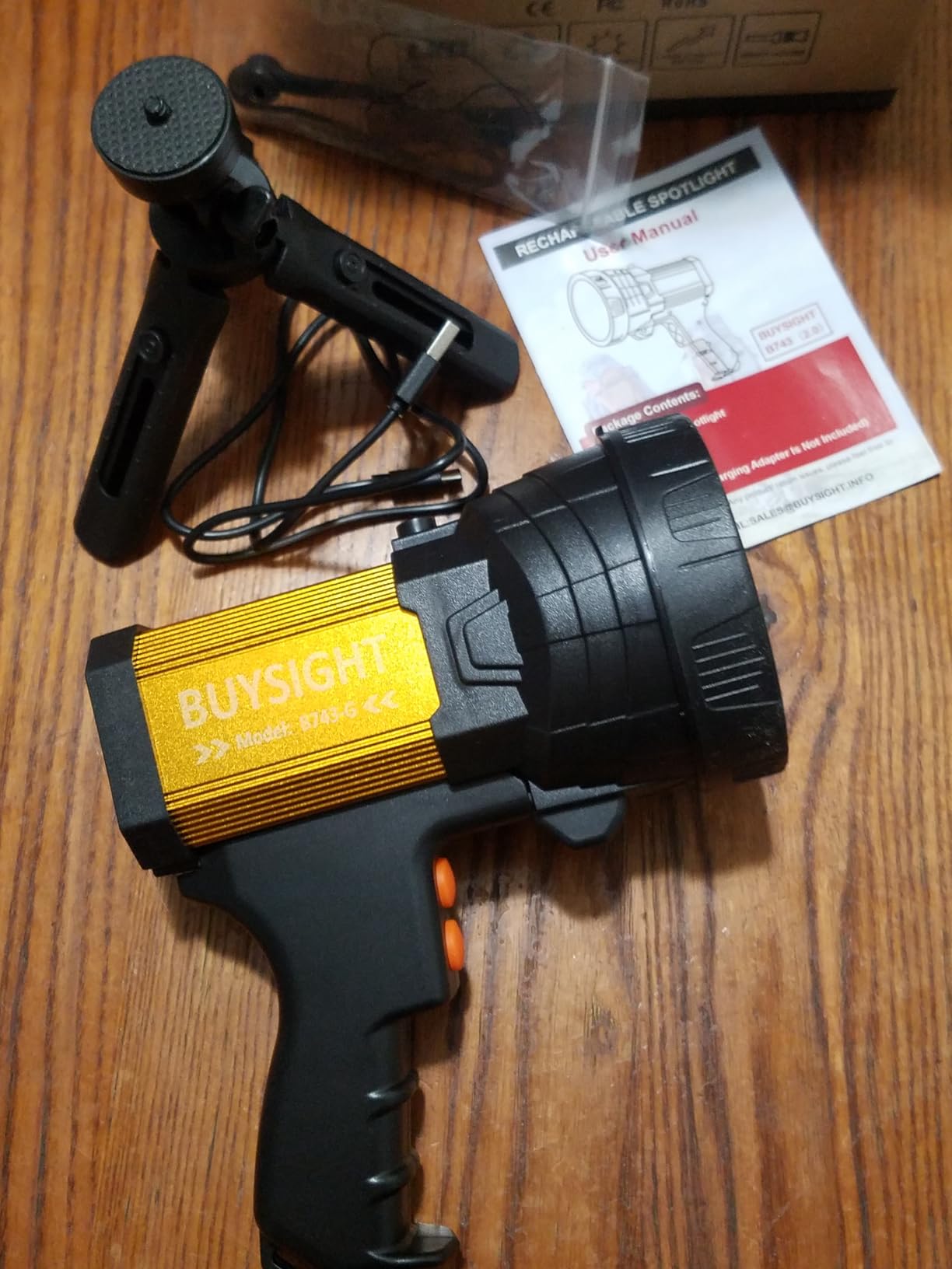BUYSIGHT Rechargeable Spotlight, 1000,000-Lumen Spot Lights Hand held Large Flashlight Handheld Spotlight Lightweight and Super Bright Flashlight (Aluminium_Alloy Black) customer photo 1