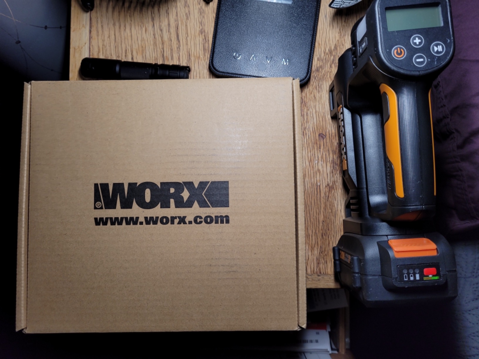 WORX Tire Inflator Portable Air Compressor, Cordless Air Pump for Car Tires, Motorcycle & Balls, 20V 150 PSI Bike Pump with Digital Pressure Gauge & Auto Shut-Off, Battery & Charger Included, WX092L customer photo 2