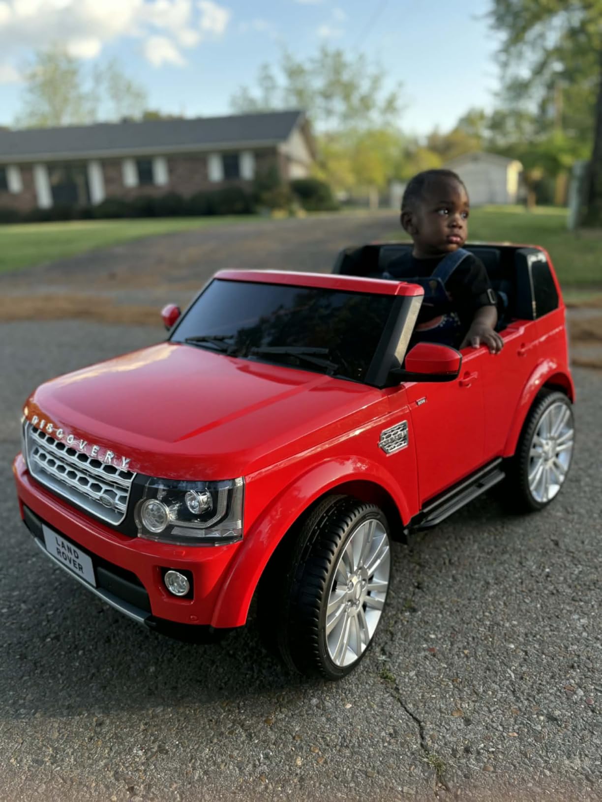 Best Choice Products 12V 3.7 MPH 2-Seater Licensed Land Rover Ride On Car customer photo 1