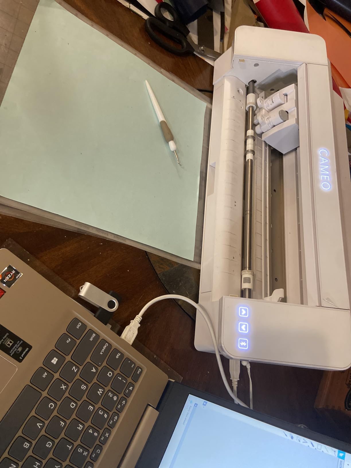 Silhouette Cameo 4 with Bluetooth, 12 inch Cutting Mat, Autoblade 2, 100 Designs and Silhouette Studio Software - White Edition customer photo 1