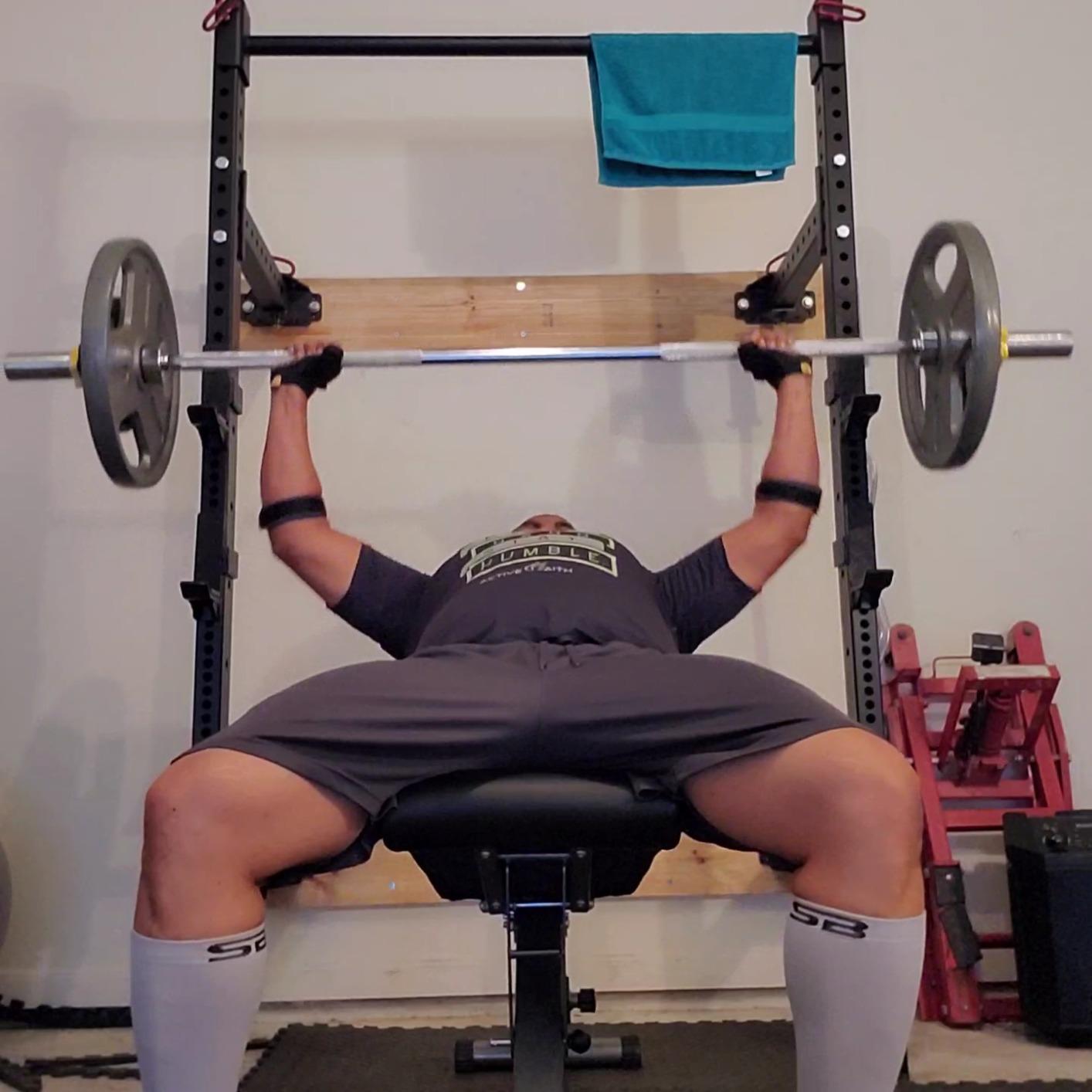 FF Finer Form 5-in-1 Weight Bench, Adjustable & Foldable for Bench Press, Strength Training and Full Body Workout, Perfect for Dumbbell Sets or an Adjustable Dumbbell Set in Your Home Gym customer photo 2