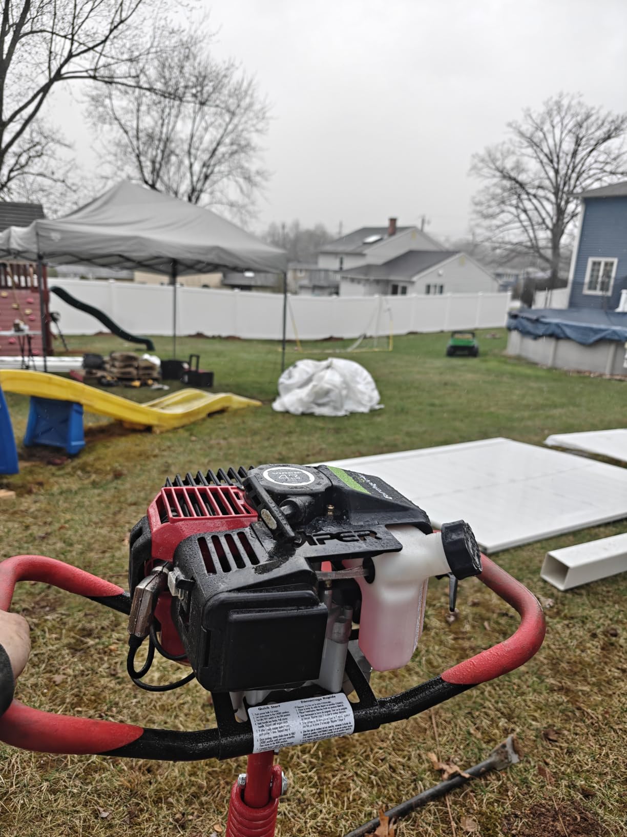 Earthquake E43 1-Person Earth Auger Powerhead, 43cc 2-Cycle Viper Engine customer photo 2
