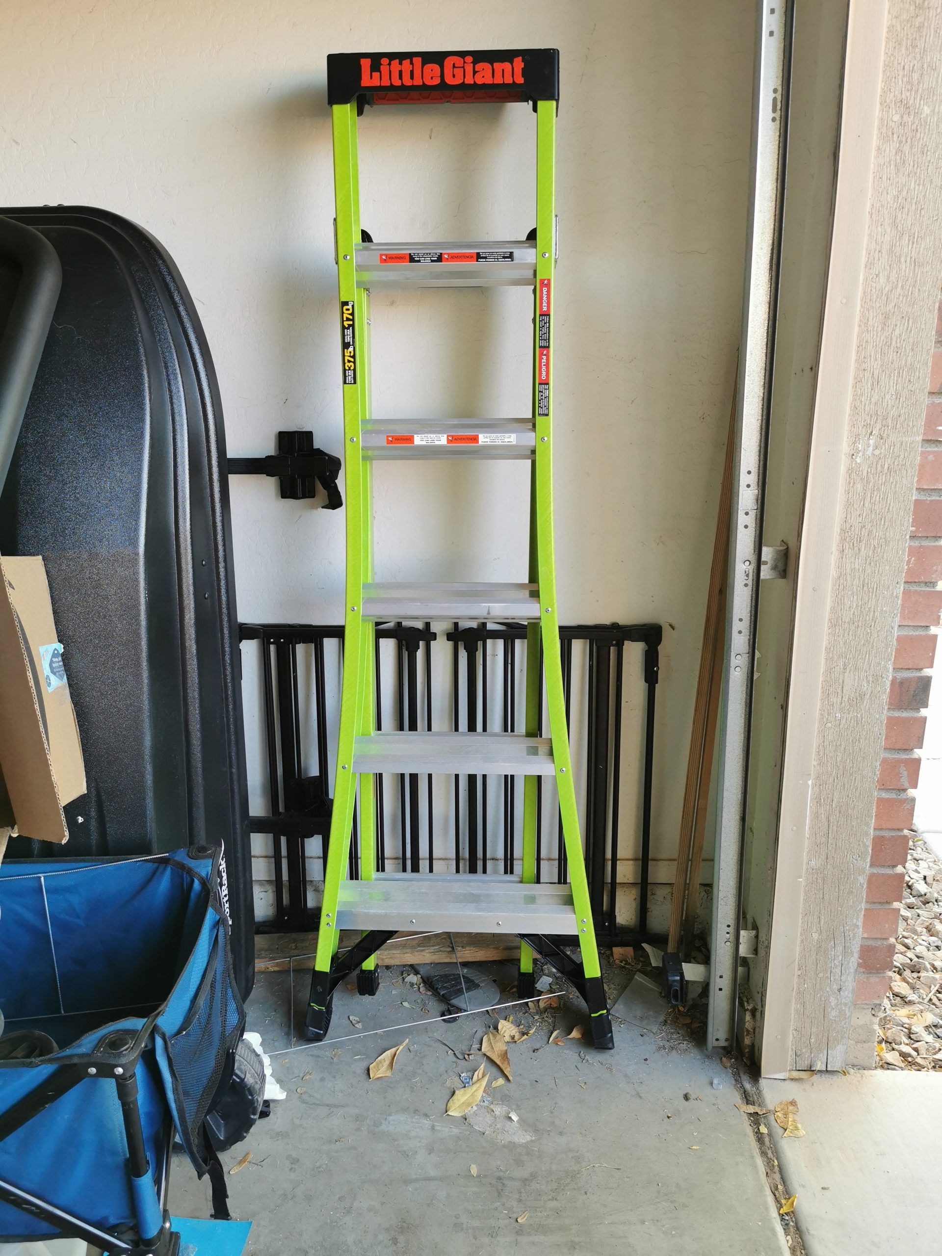 Little Giant Ladders, King Kombo, Professional, 4 ft. A Frame, 7 Ft. Extension, Fiberglass, Type 1AA, 375 lbs weight rating, (13470-001) customer photo 1