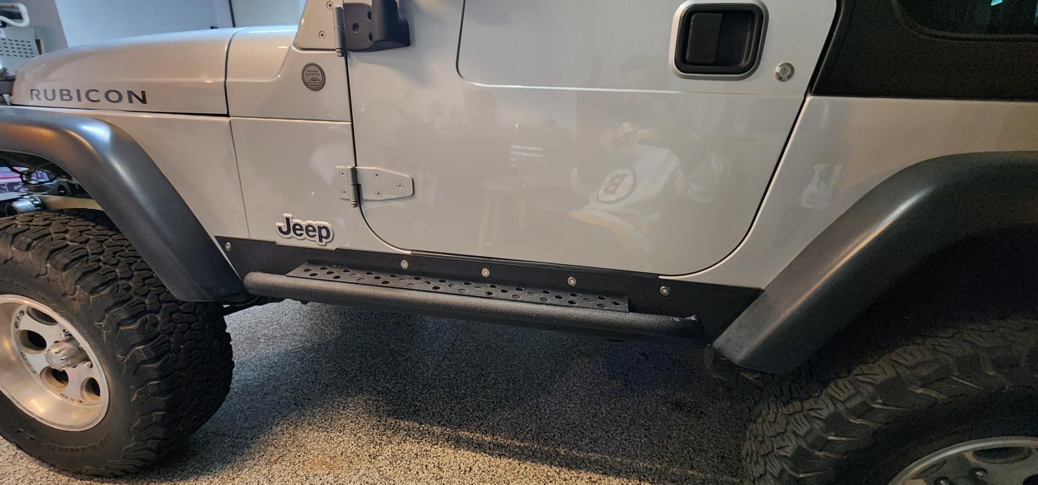 KUAFU Armor Rocker Guard Sliders Compatible with 1997-2006 Wrangler TJ Steel Running Board Side Step Nerf Bar customer photo 2
