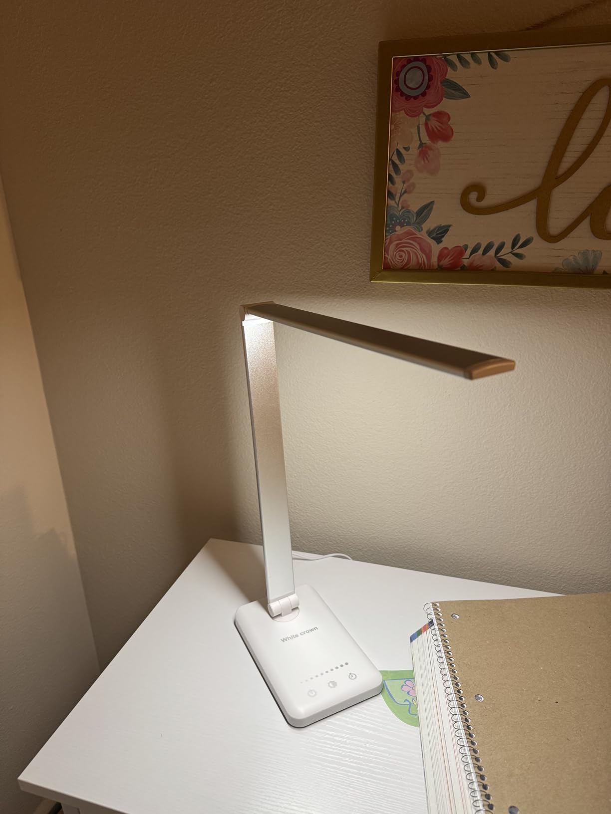 White Crown LED Desk Lamp Dimmable Table Lamp Reading Lamp with USB Charging Port, 5 Lighting Modes, Sensitive Control, 30/60 Minutes Timer (White, First-Generation) customer photo 2
