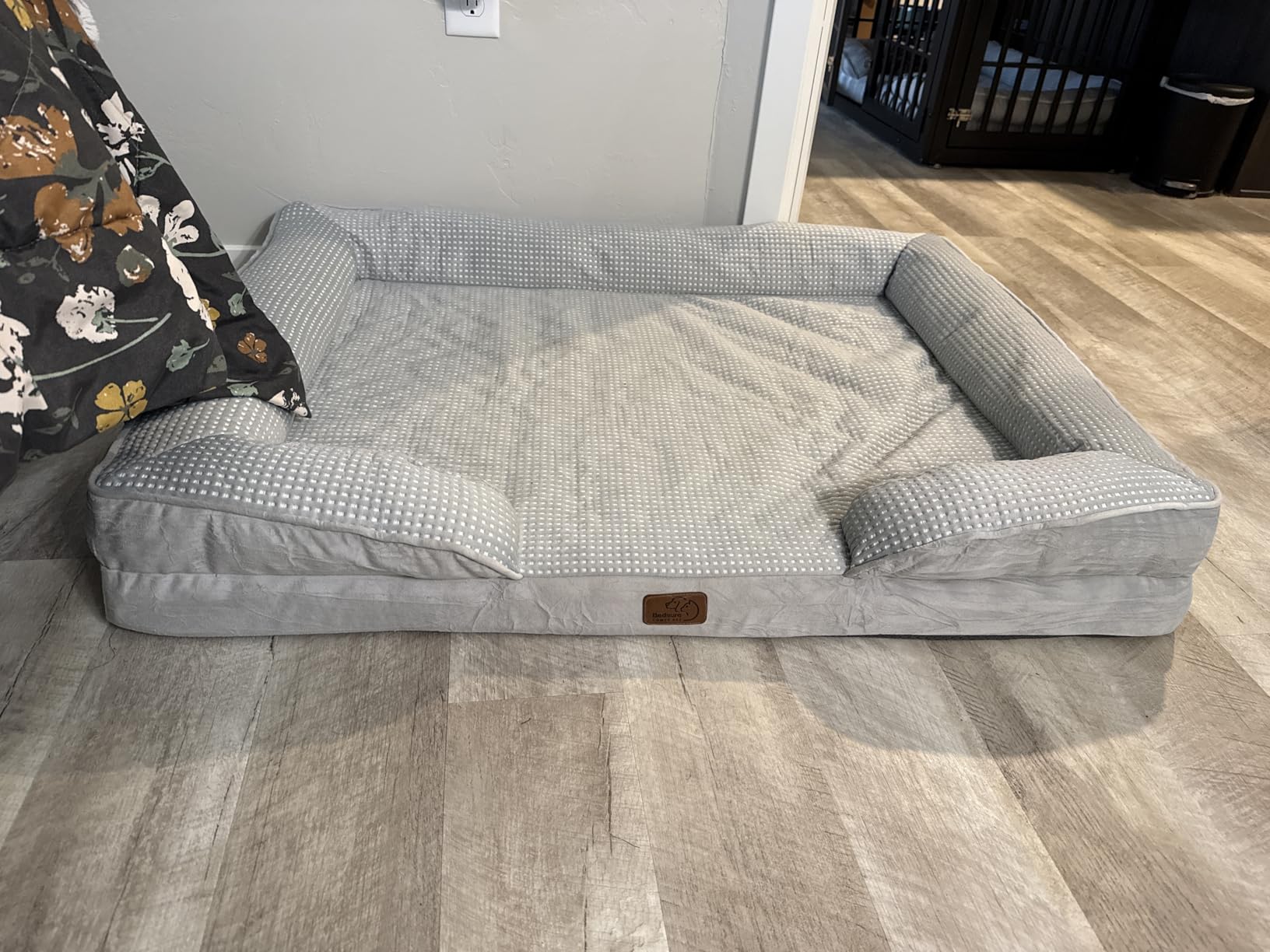 Bedsure Orthopedic Dog Beds Large Sized Dog - Washable Large Dog Cat Bed Waterproof, Comfort Dogs Couch Sofa with Washable Removable Cover, Pet Bed with Nonskid Bottom, Grey, 35