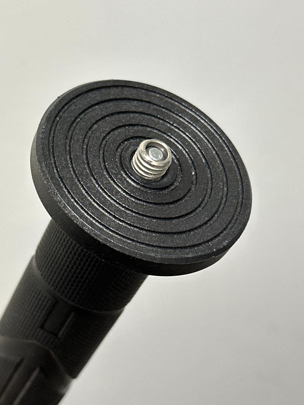 Manfrotto Element MII MMELMIIA5BK Lightweight 5-Section Aluminium Travel Camera Monopod customer photo 1