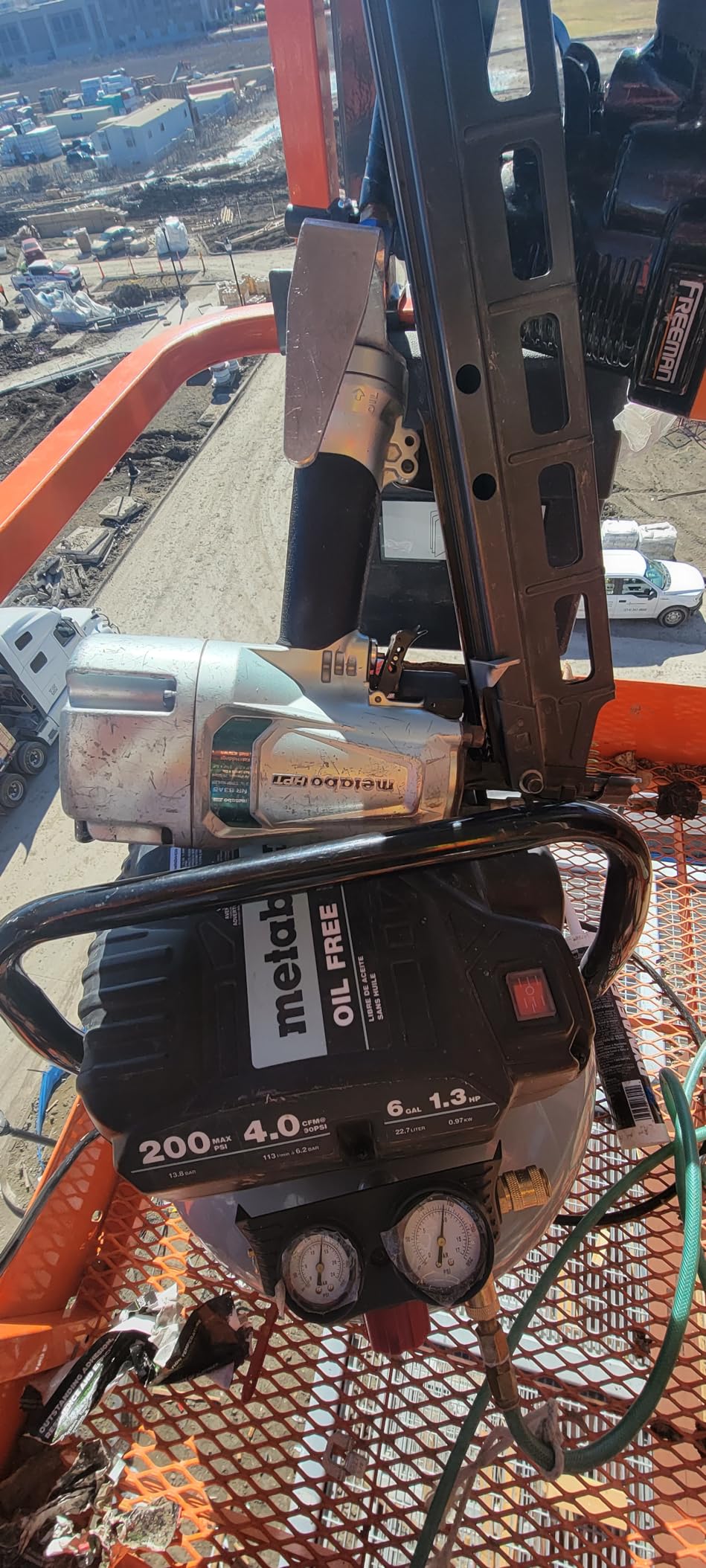 Metabo HPT Air Compressor, THE TANK, Portable Pancake Air Compressor 200 PSI, 6 Gallon Tank customer photo 1
