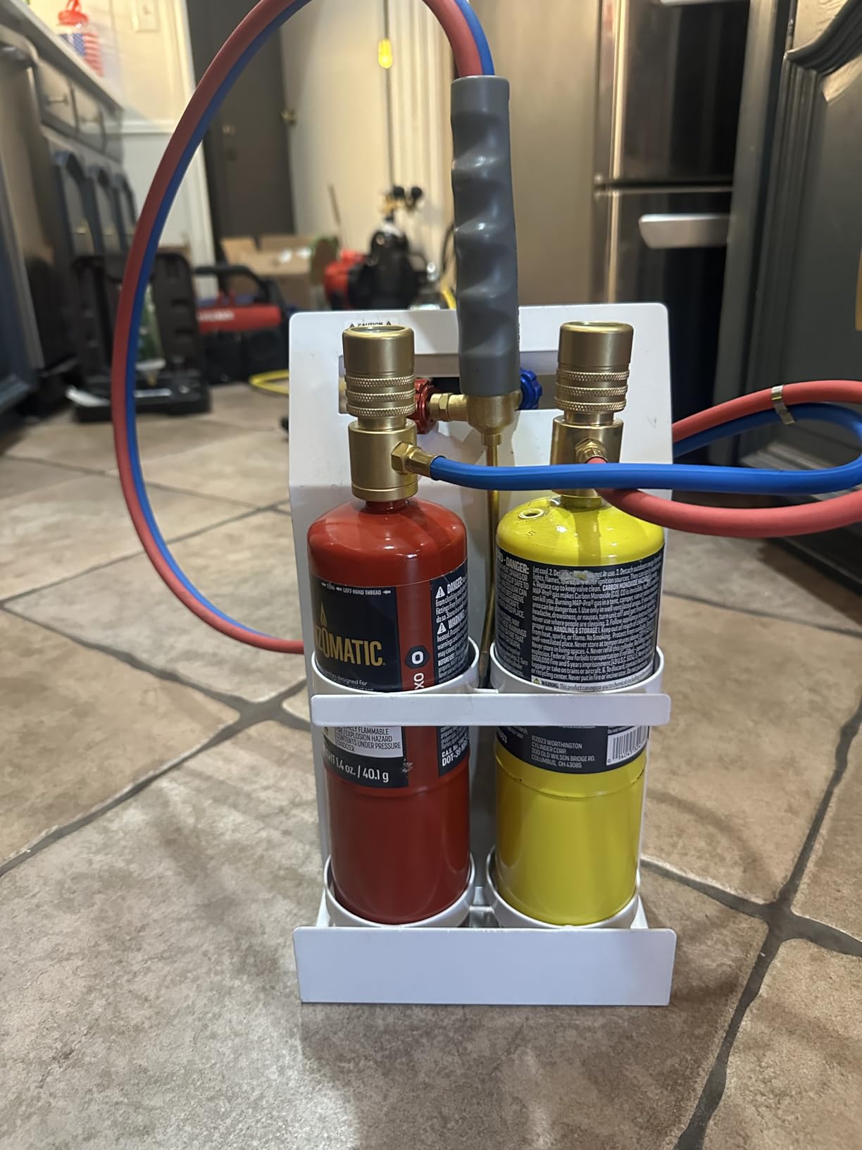 Oxygen MAPP Torch Kit With Pressure Meter With Tank Support, Glasses And Flint Spark Lighter (Gas Cylinders Not Included) customer photo 2