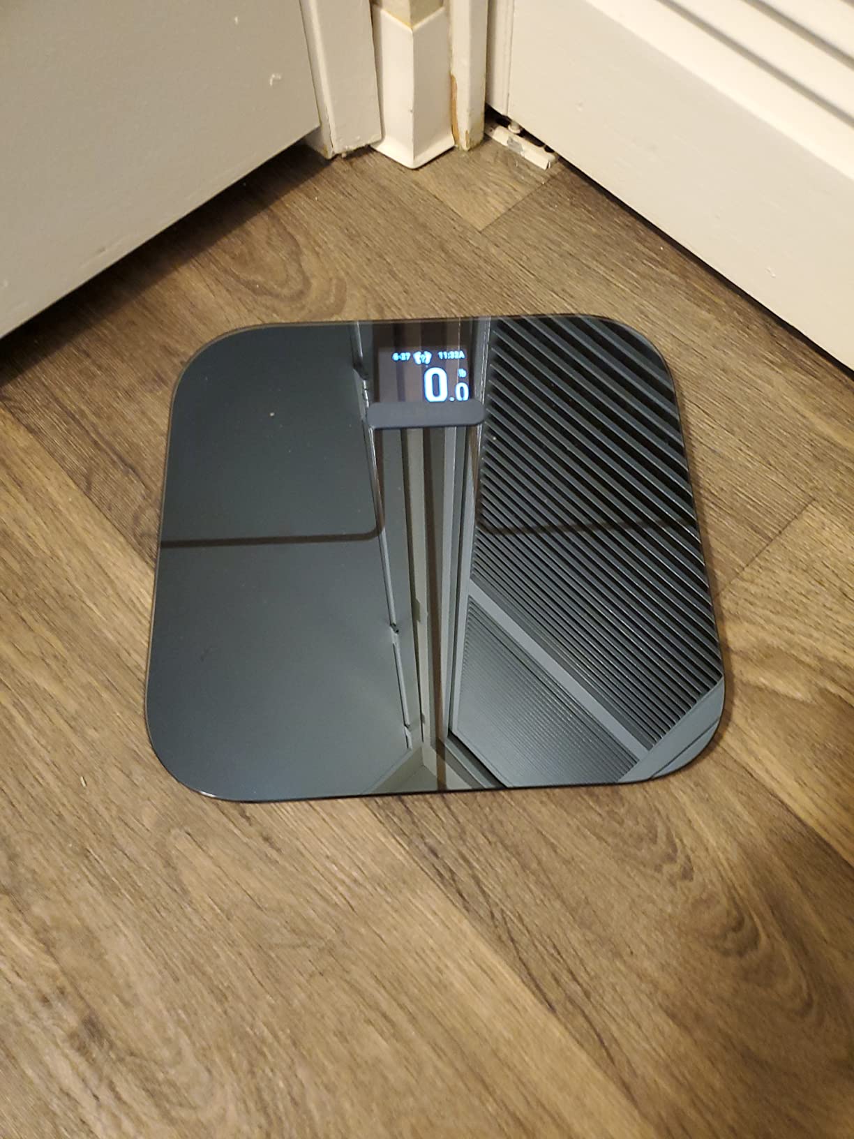 Garmin Index S2, Smart Scale with Wireless Connectivity, Measure Body Fat, Muscle, Bone Mass, Body Water% and More, Black (010-02294-02) customer photo 2