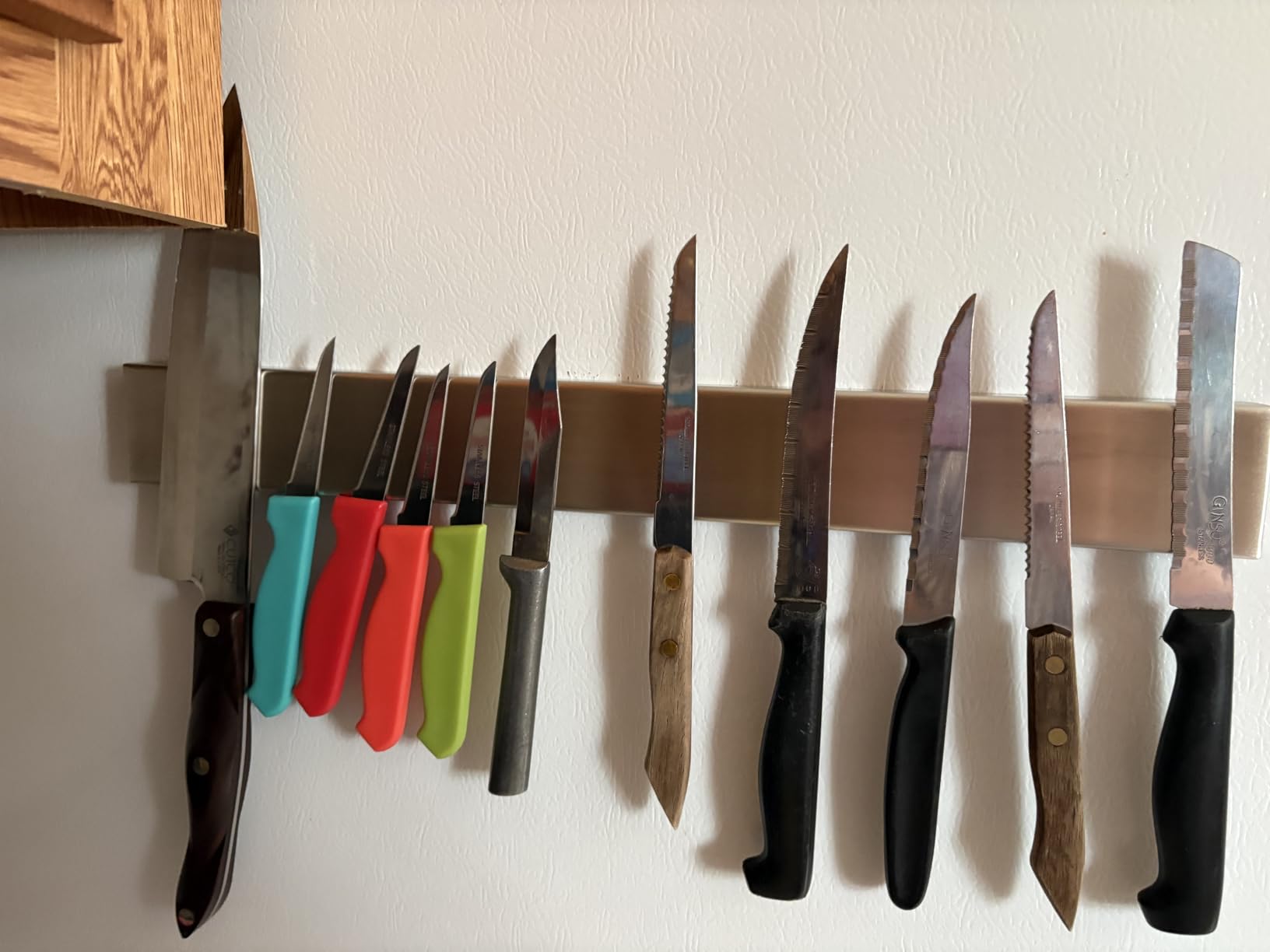 GORILLA GRIP 304 Stainless Steel Heavy Duty Magnetic Knife Holder, Secure Wall Mounted Bar for Knives, Tools, Holds Up to 6 lbs, Kitchen Organizer, 10 Inch Strip, Screws Included, Drilling Required customer photo 1