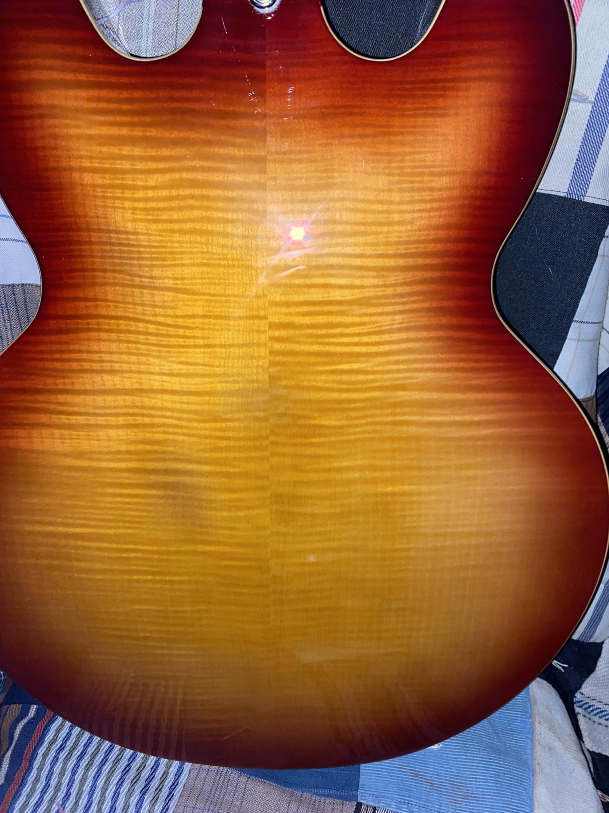 Epiphone ES335 Figured Top Semi Hollowbody, Blueberry Burst customer photo 1