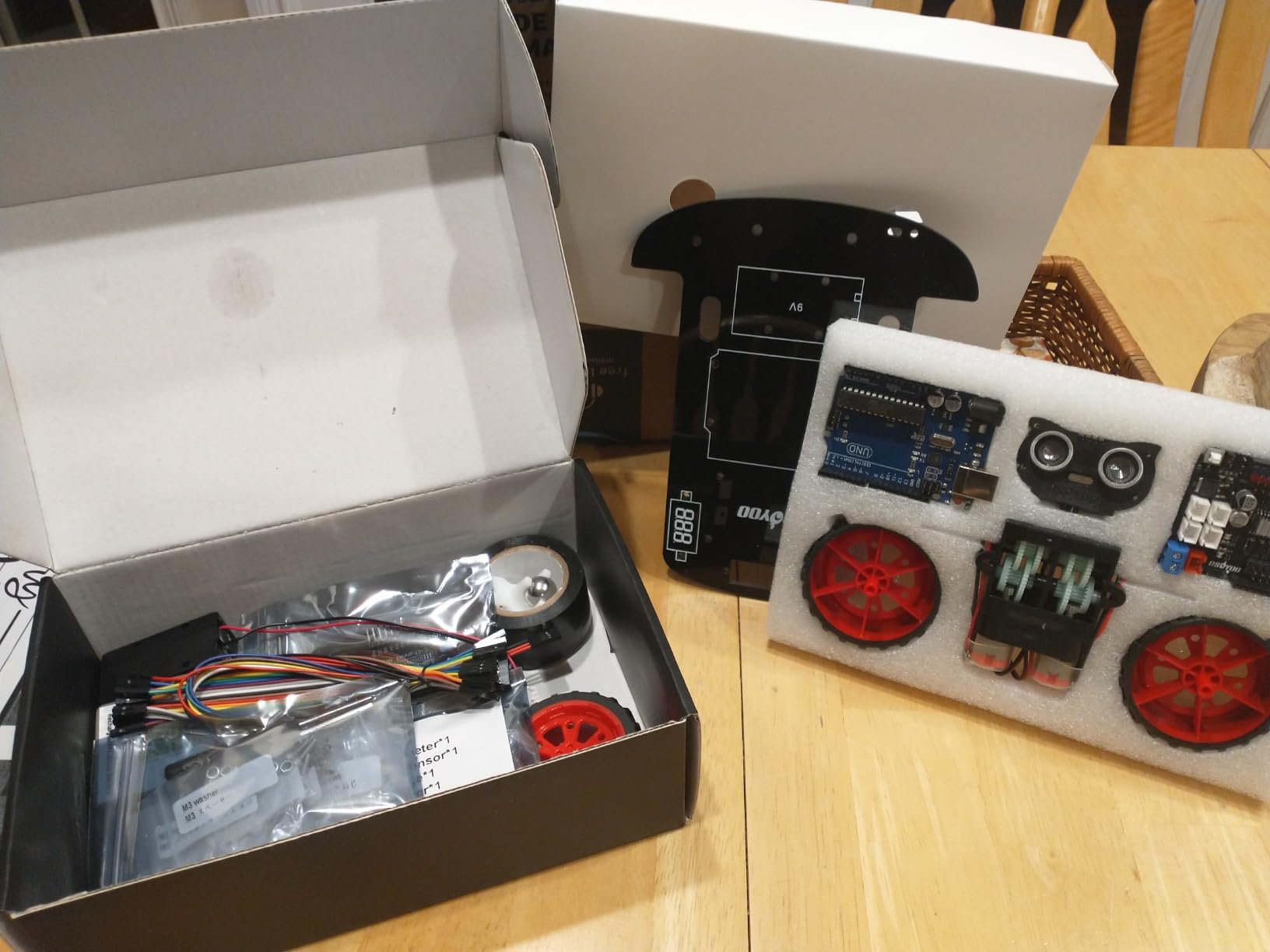 OSOYOO Smart Robot Car kit for Arduino to Learn Programming and Get Hands on Experience of Robotic Assembly for Adults and Youths customer photo 1